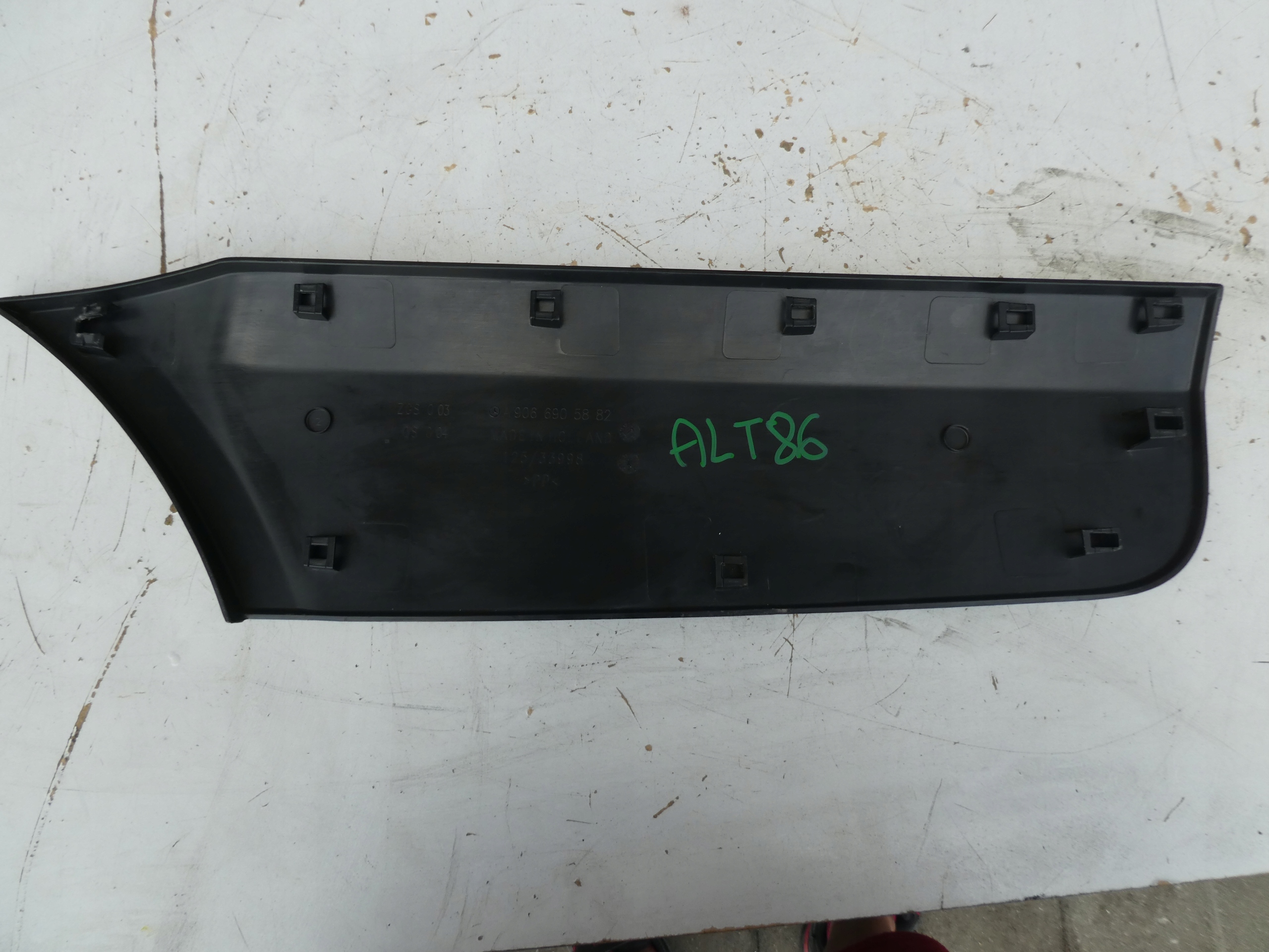 MERCEDES SPRINTER 906 lišta pravá záď A9066905882