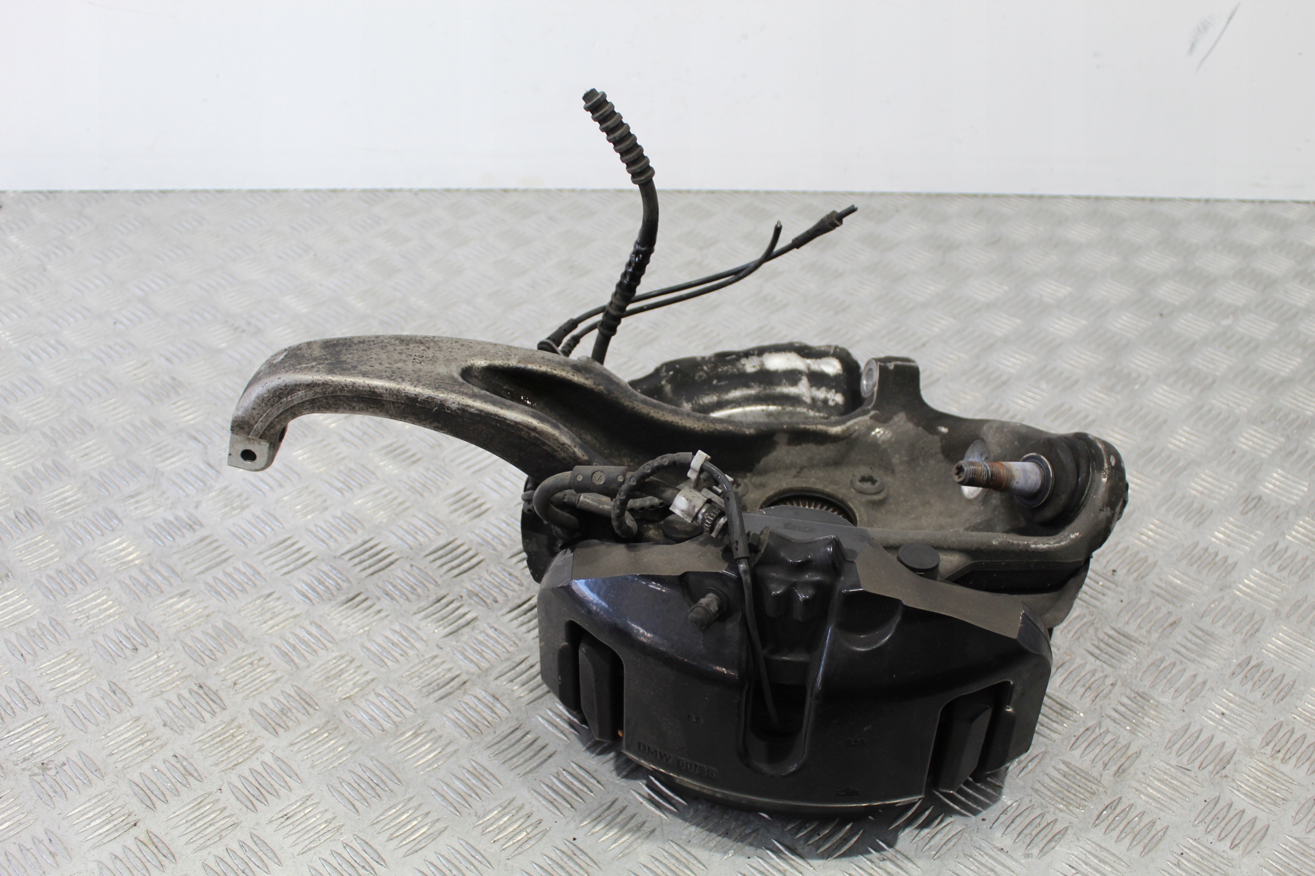 swing left front BMW 6 F06 GRAN COUPE FL