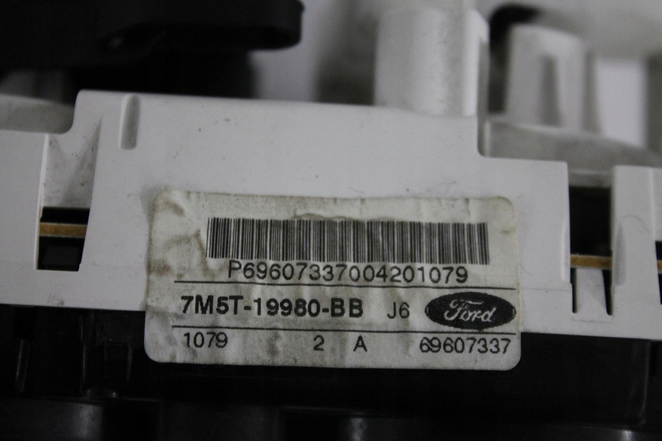 UNITE COMMANDE CLIMA 7M5T-19980-BB FORD FOCUS MK2