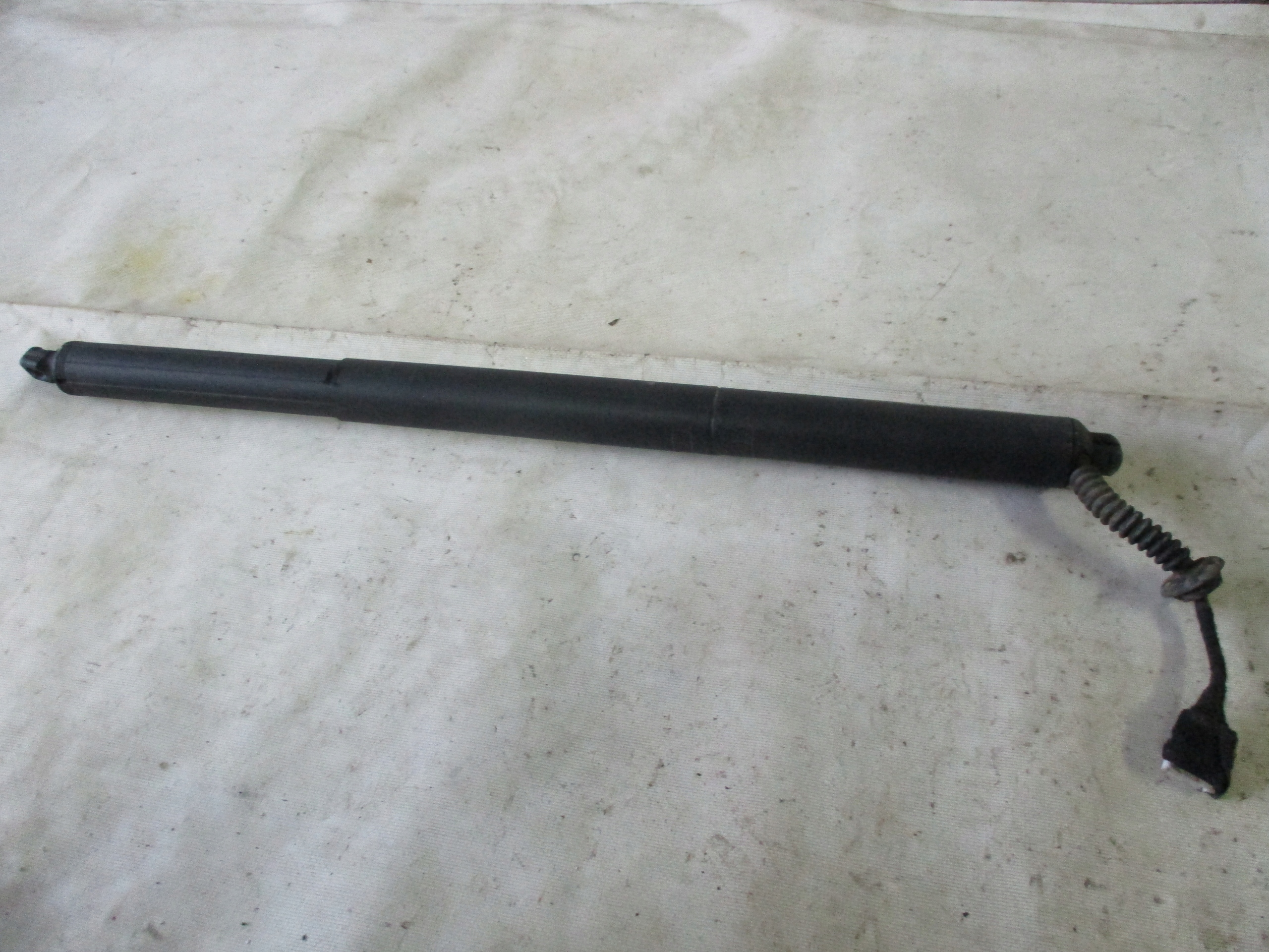 damper bonnet electrical BMW 2 F46 7365979