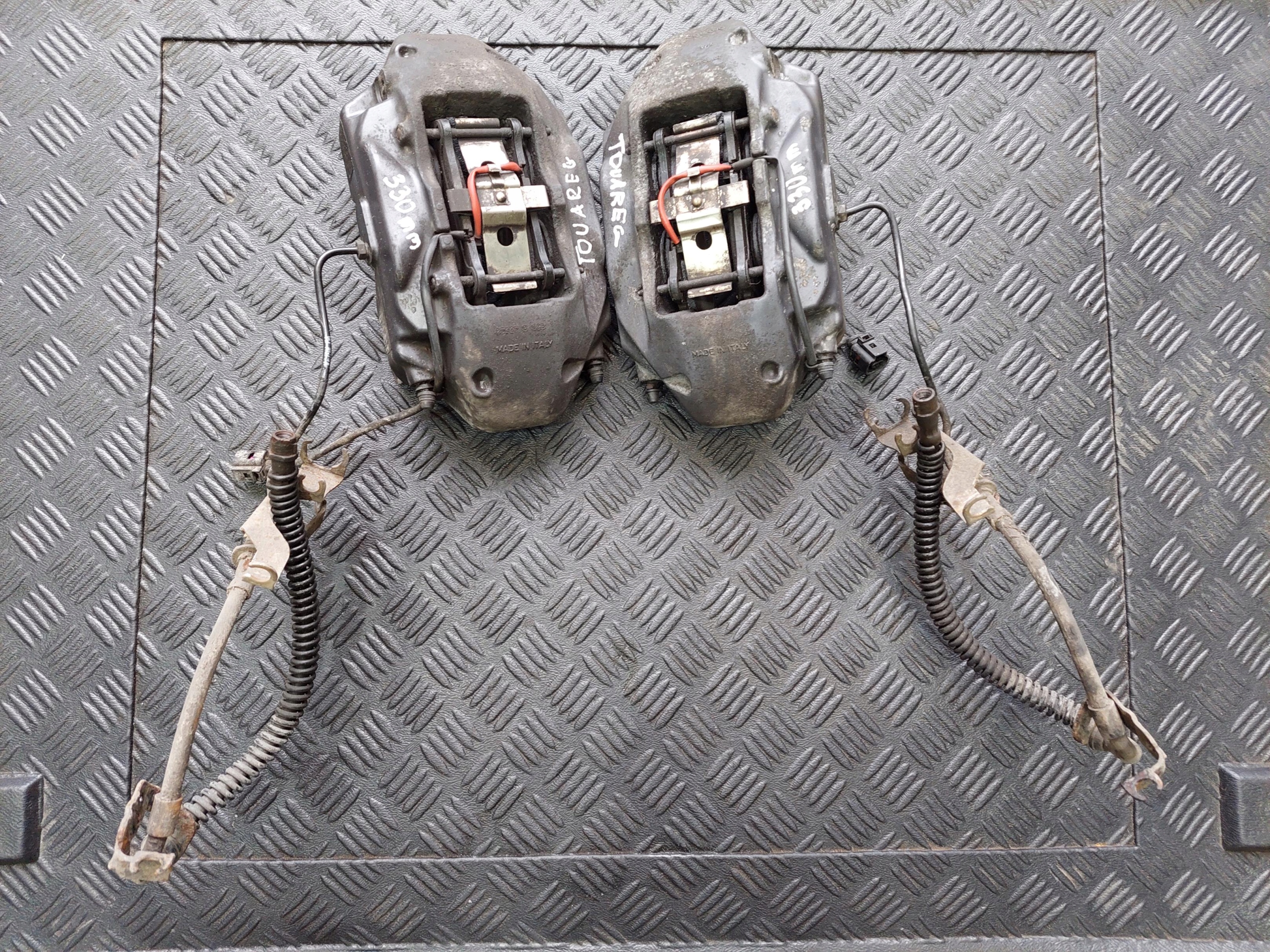 ЗАЖИМ ПЕРЕДНИЙ ЛЕВЫЙ ПРАВЫЙ BREMBO TOUAREG 7L LIFT 3.0