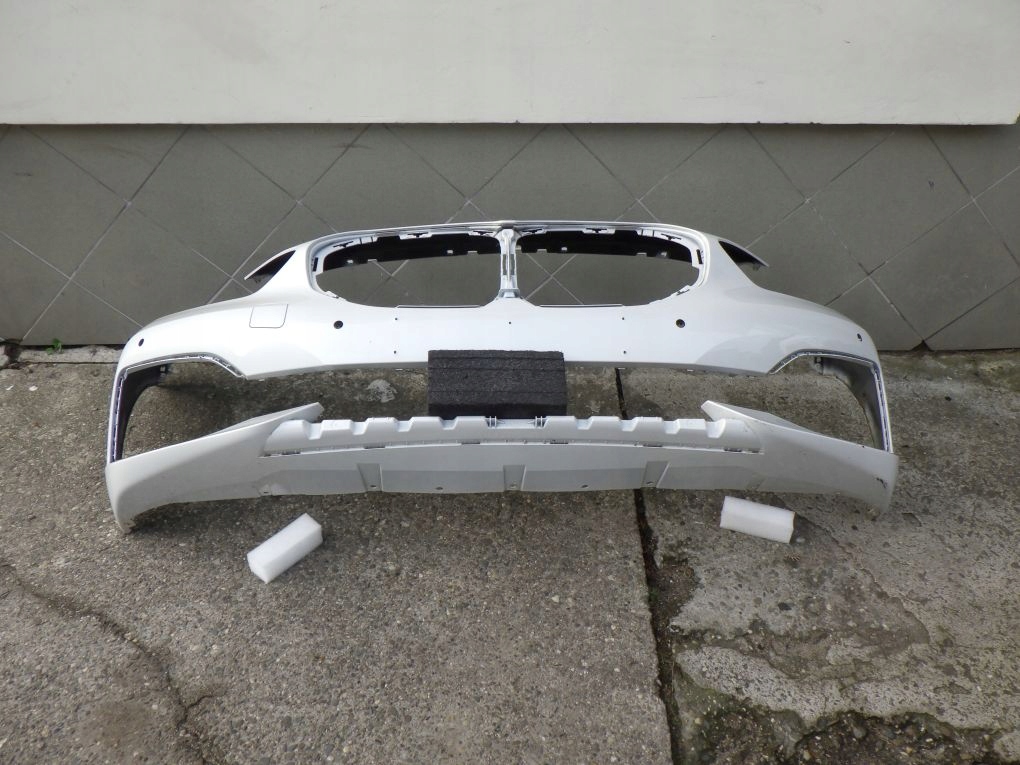 BMW 1 F40 2019- Paraurti anteriore