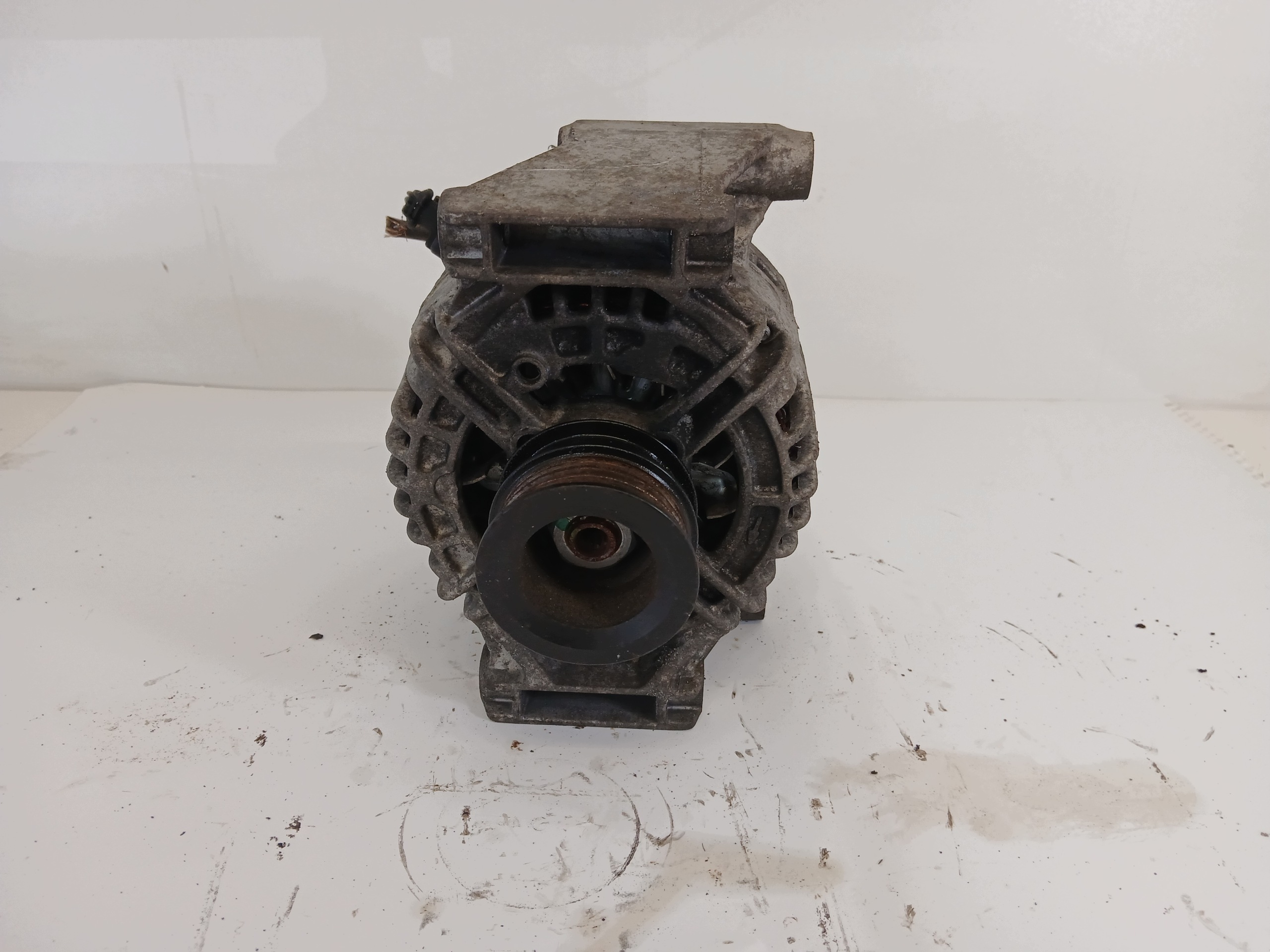 OPEL VECTRA C 2.2 ALTERNATOR 13229988 120A