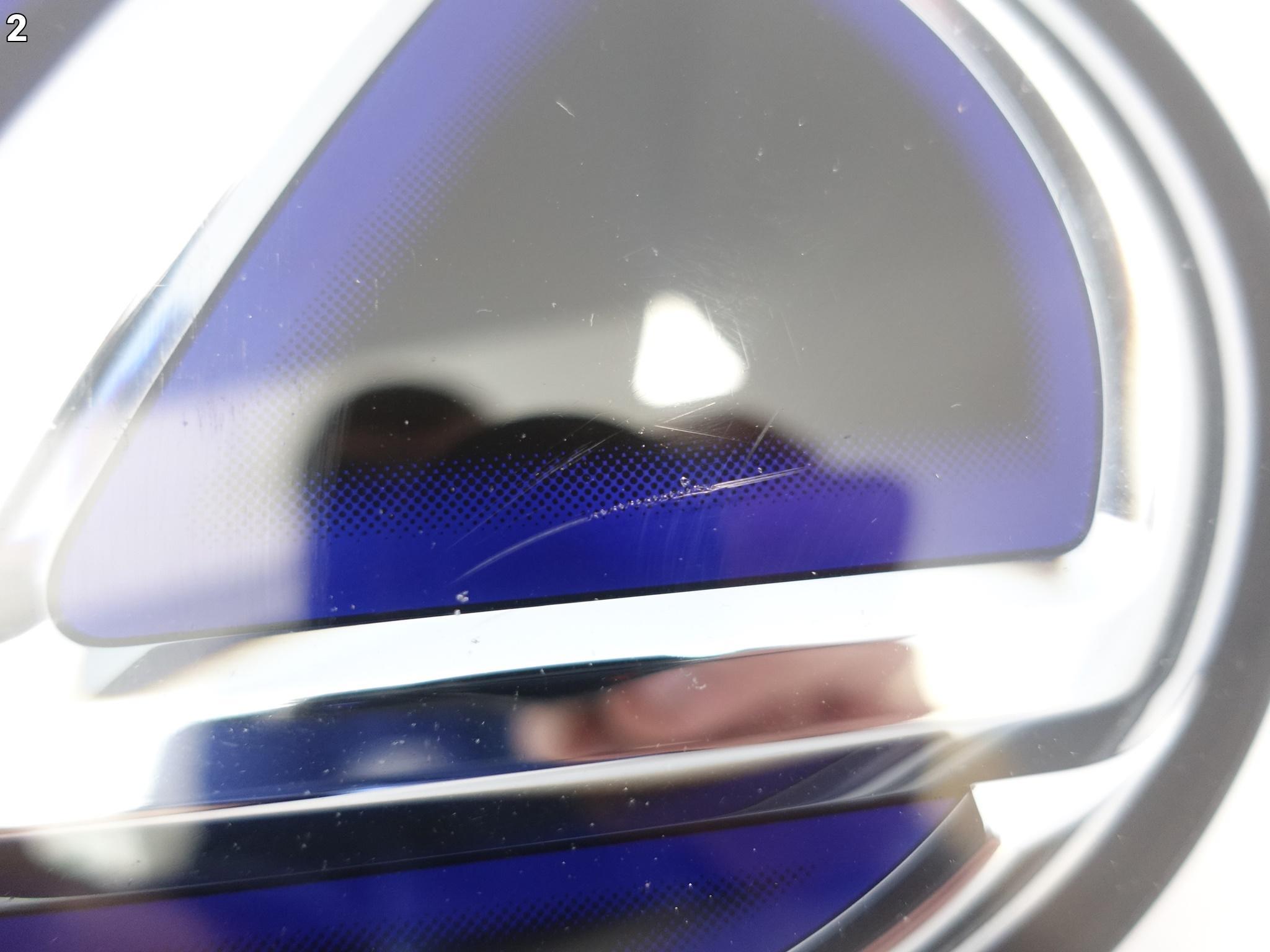 LEXUS NX UX CT RX EMBLEMAT GRILL RADAR ZNACZEK DISTRONIC Jakość części (zgodnie z GVO) Q - oryginał z logo producenta części (OEM, OES)