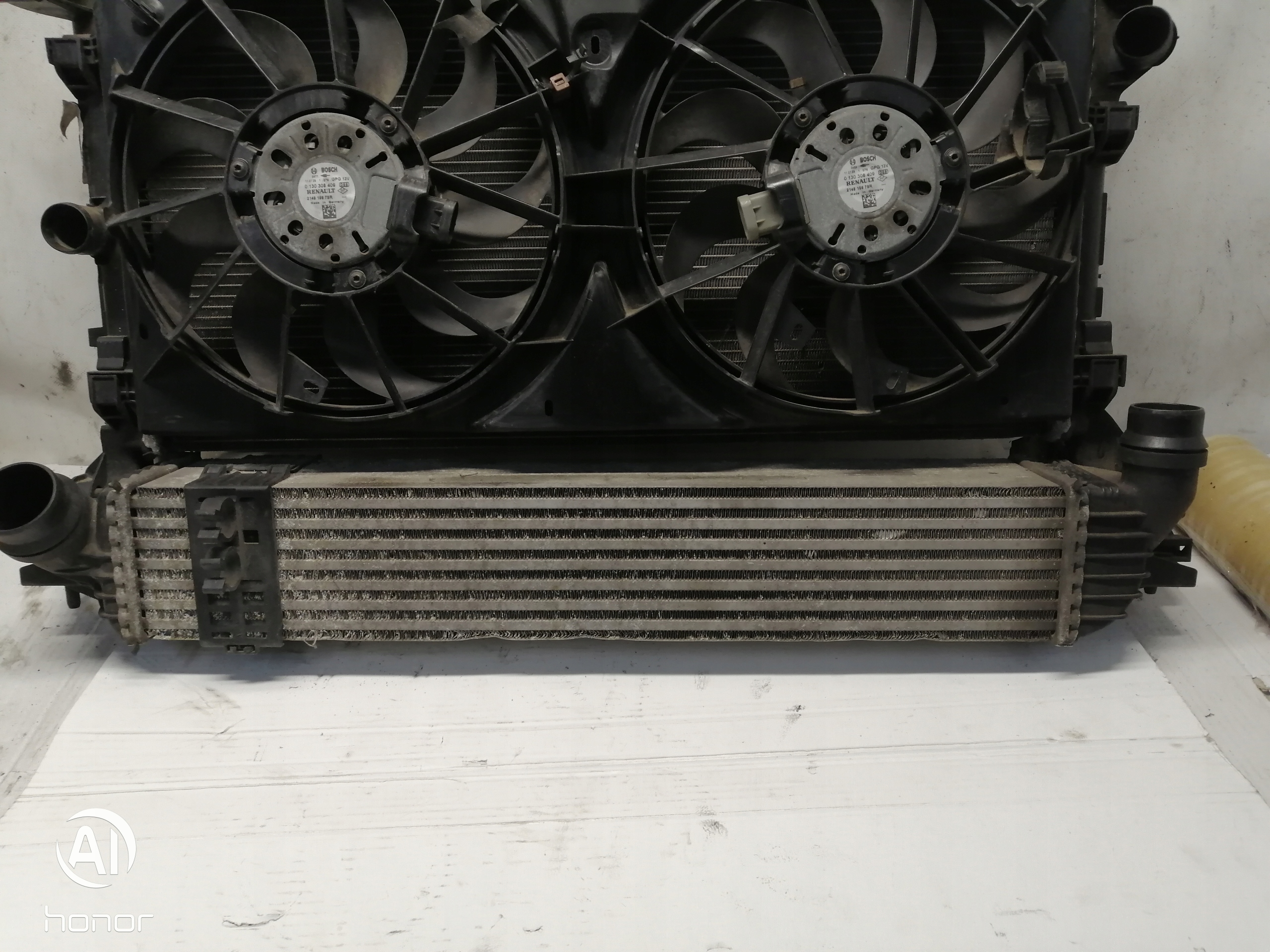KOMPLET CHŁODNIC WENTYLATORY RENAULT LAGUNA III 2.0 DCI Typ samochodu Samochody osobowe