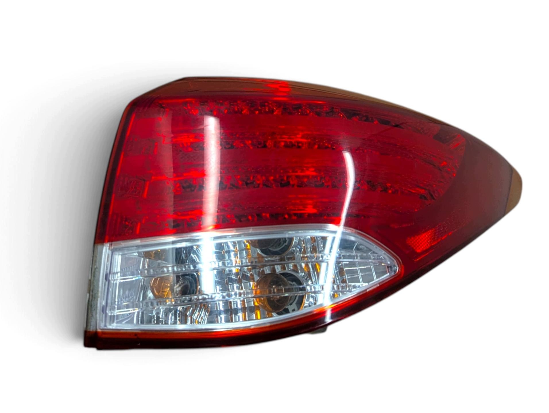 light rear right side Hyundai i40 VF 2013 92402-3Z0