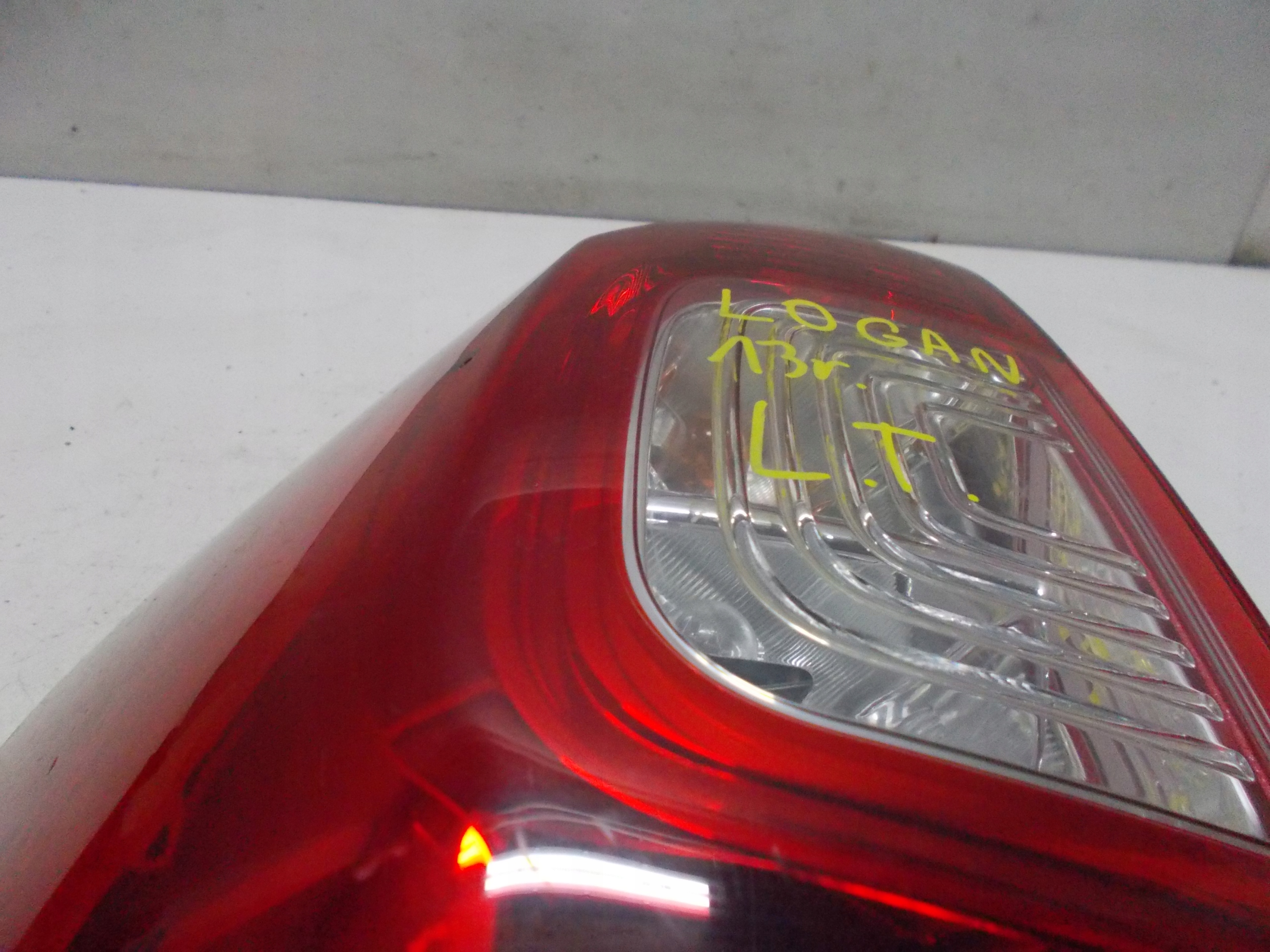 DACIA LOGAN 13R 1.4 TCE light left rear part 265551978R EU