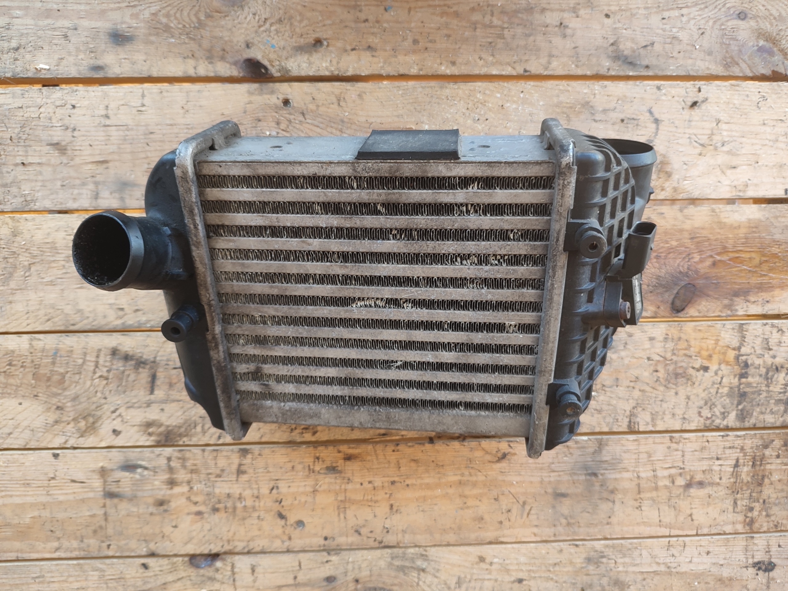 intercooler radiator Audi A4 B6 B7