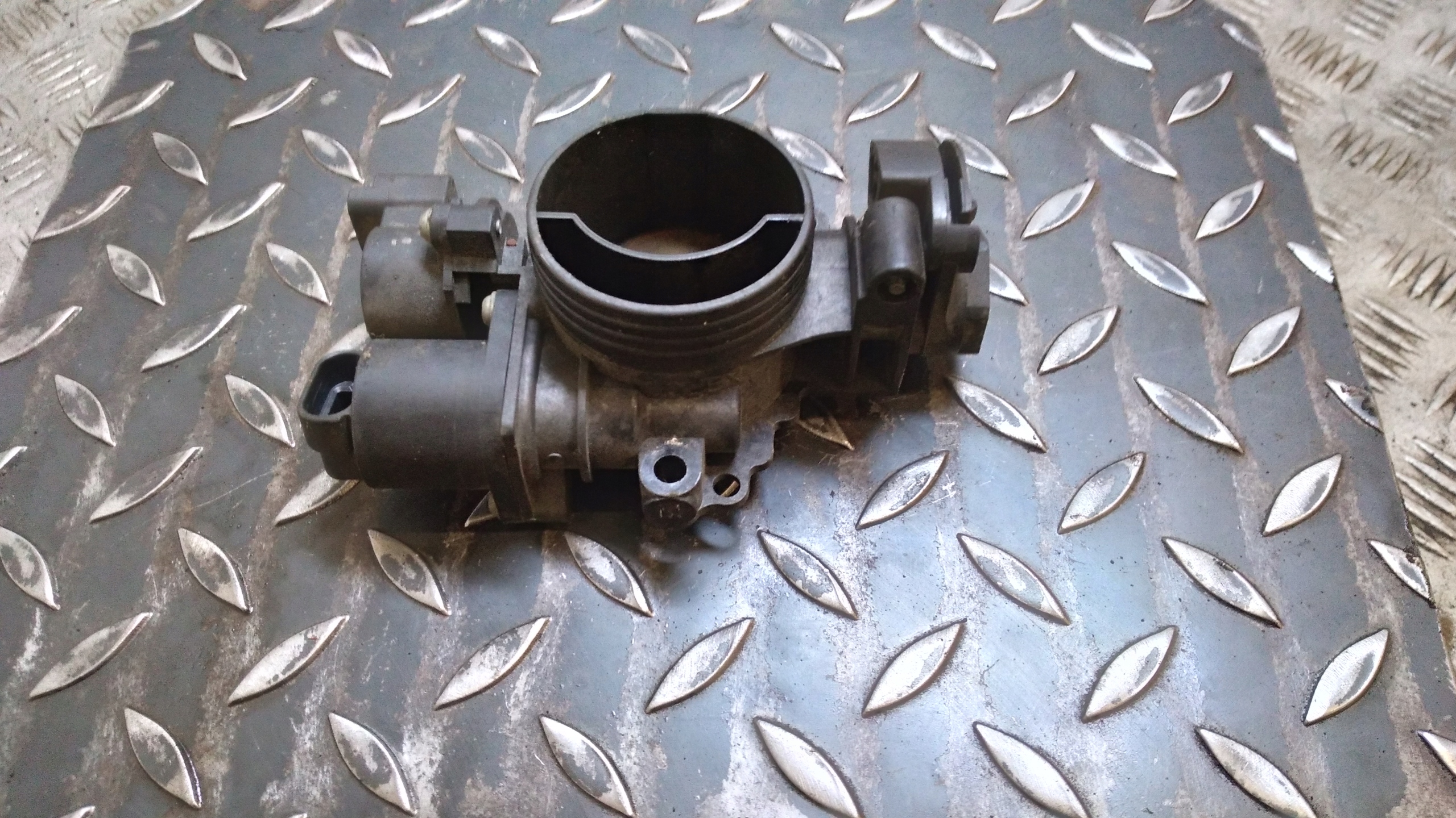 Vanne boitier papillon CITROEN C2 CA0011245A