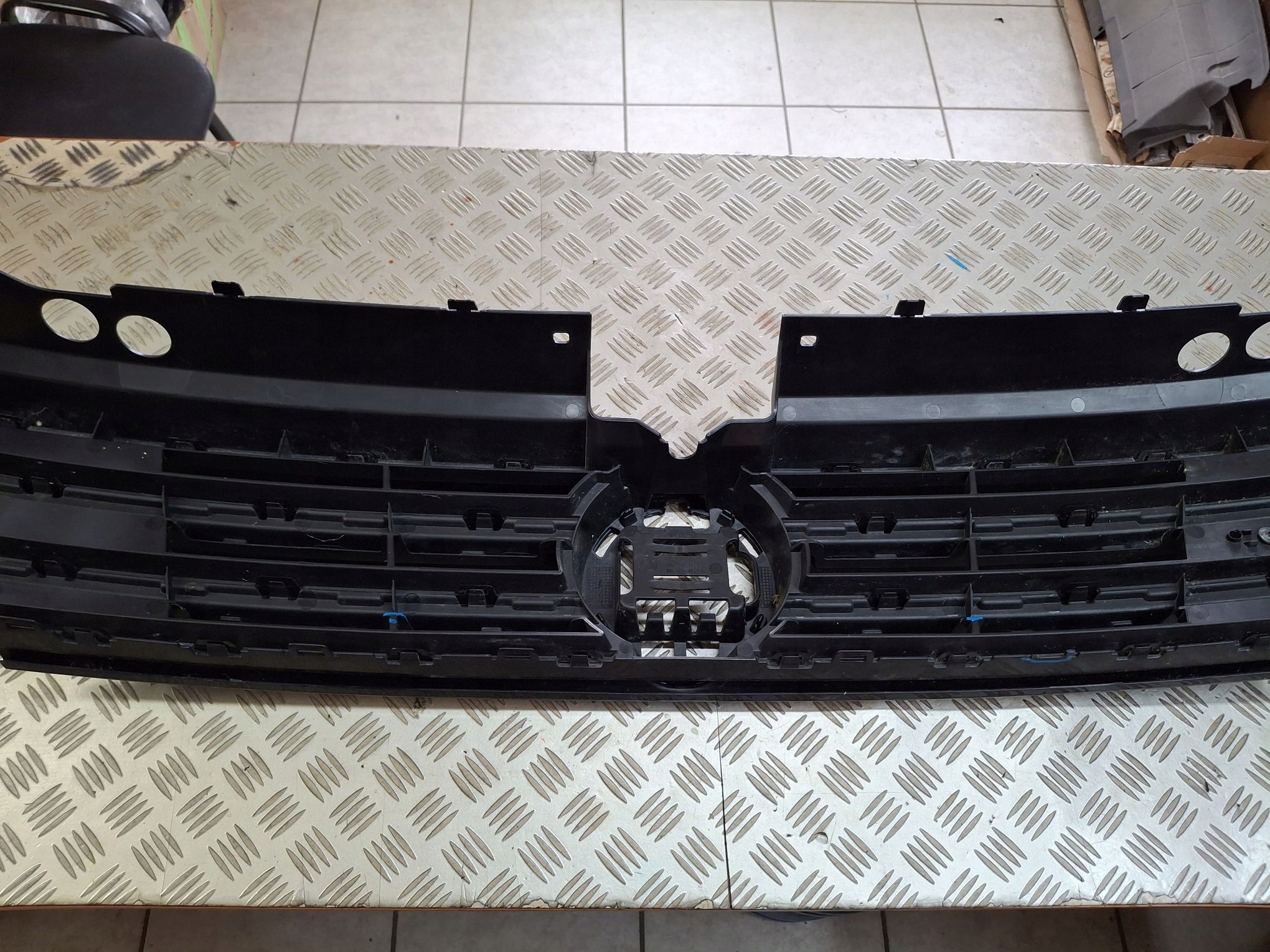 grill grille VW TIGUAN II R-LINE 2015R->
