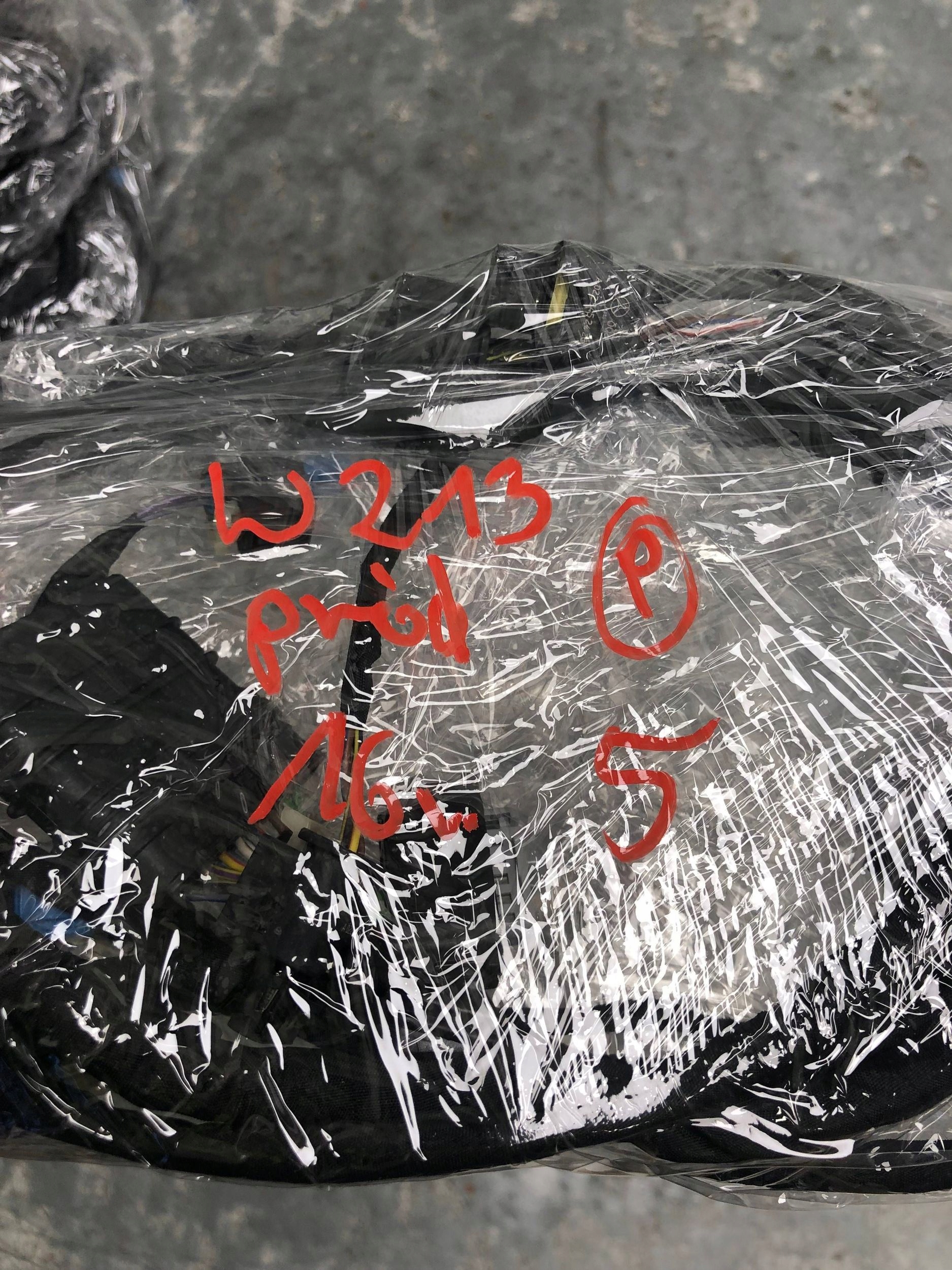 bundle PDC front MERCEDES W213 A2135403817
