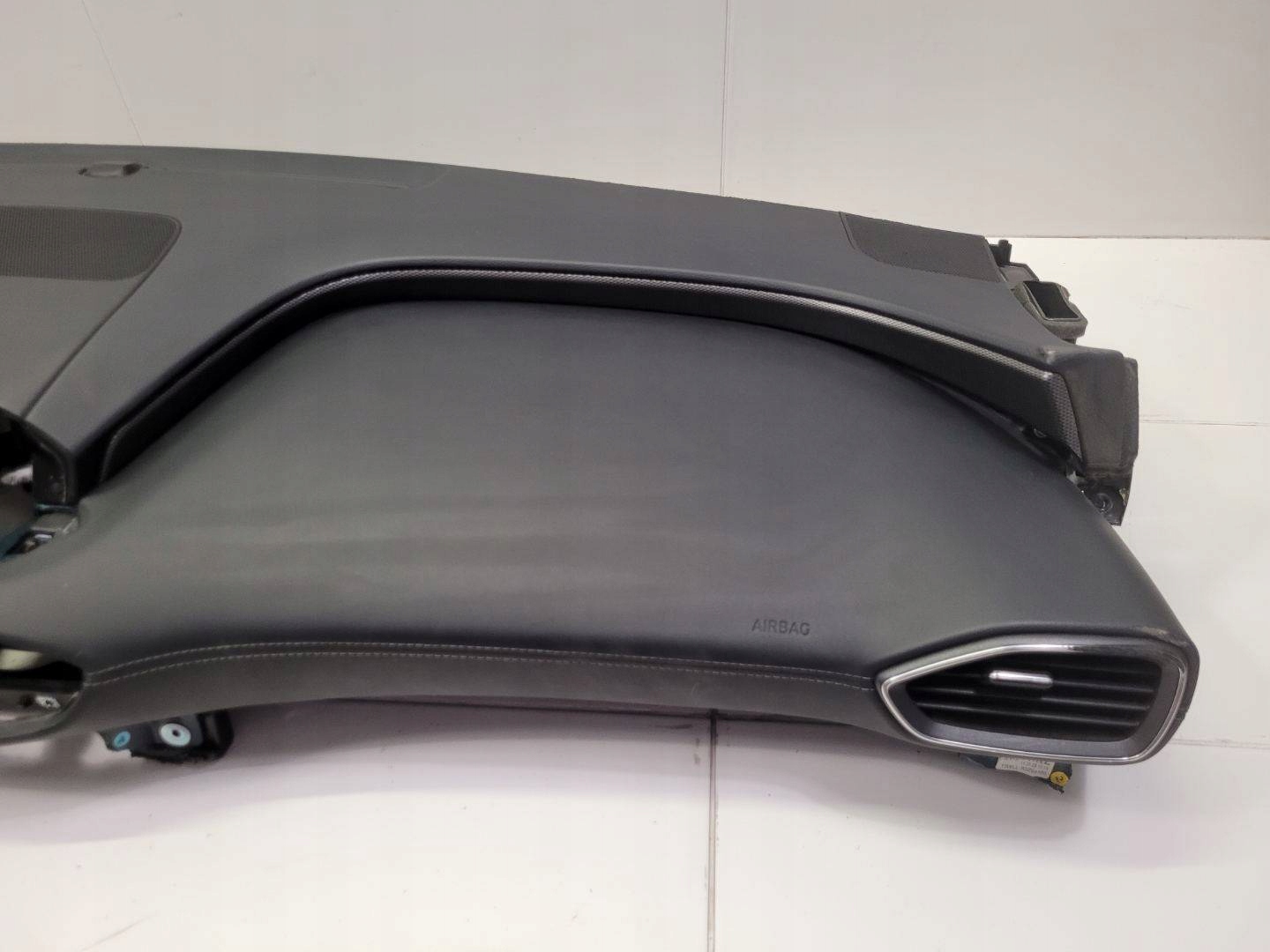 dashboard instrument panel console Hyundai Santa Fe 4 (2018 - 2021) 84721-S1000