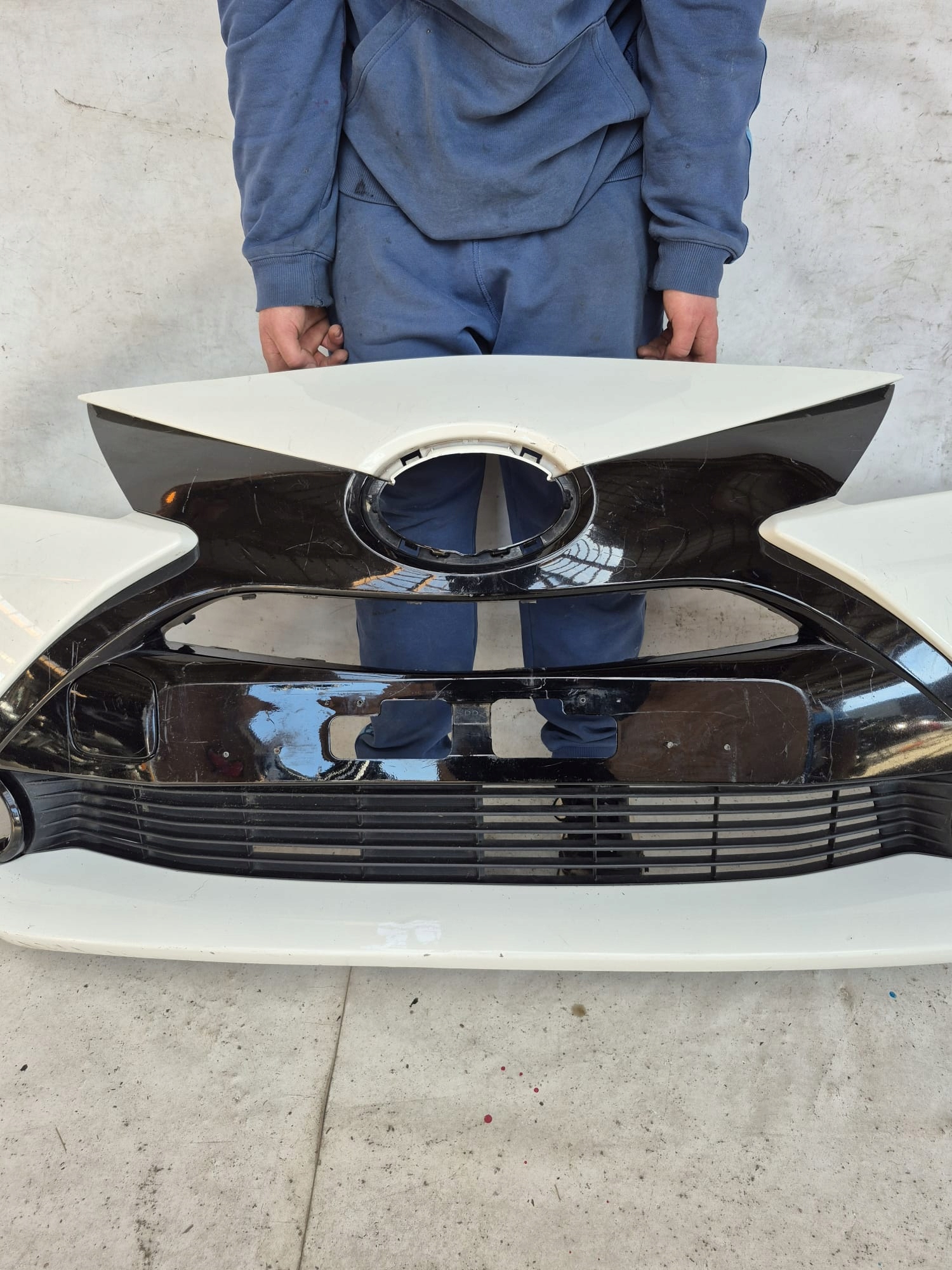 TOYOTA AYGO II 2 14-18 bumper front front
