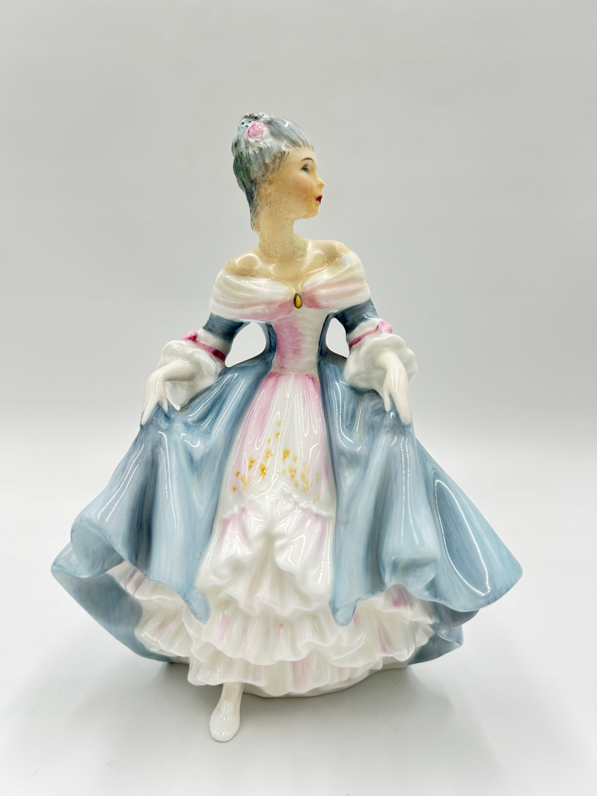nmmt3 Royal Doulton 