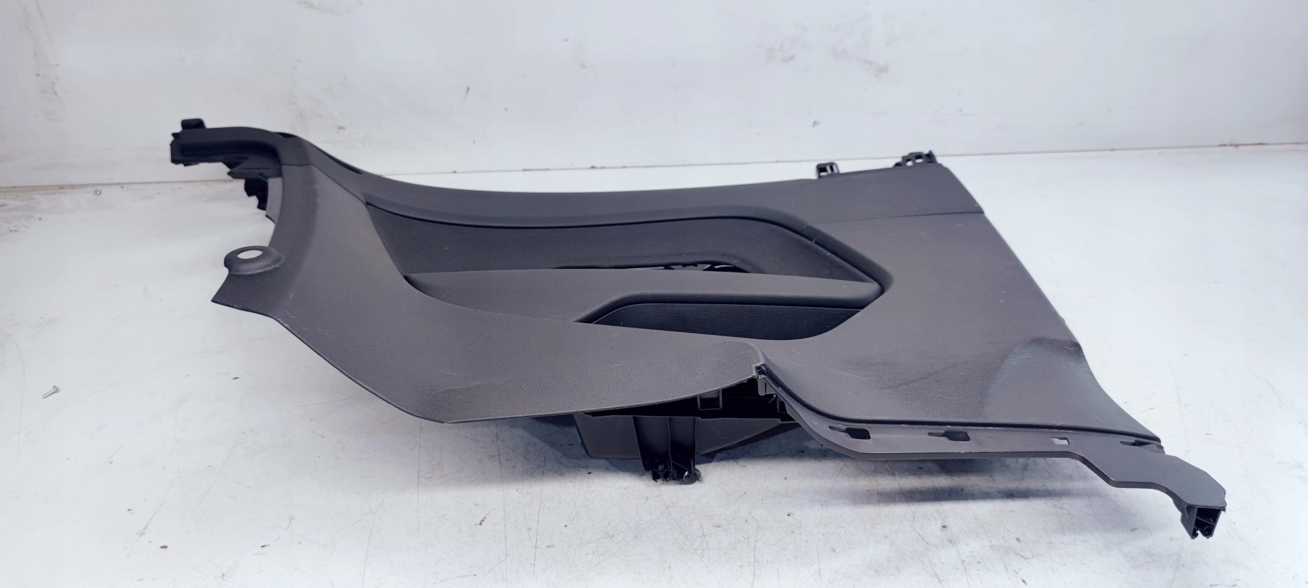side left rear part AUDI A3 8V 8V3867035 MATERIAL *5*