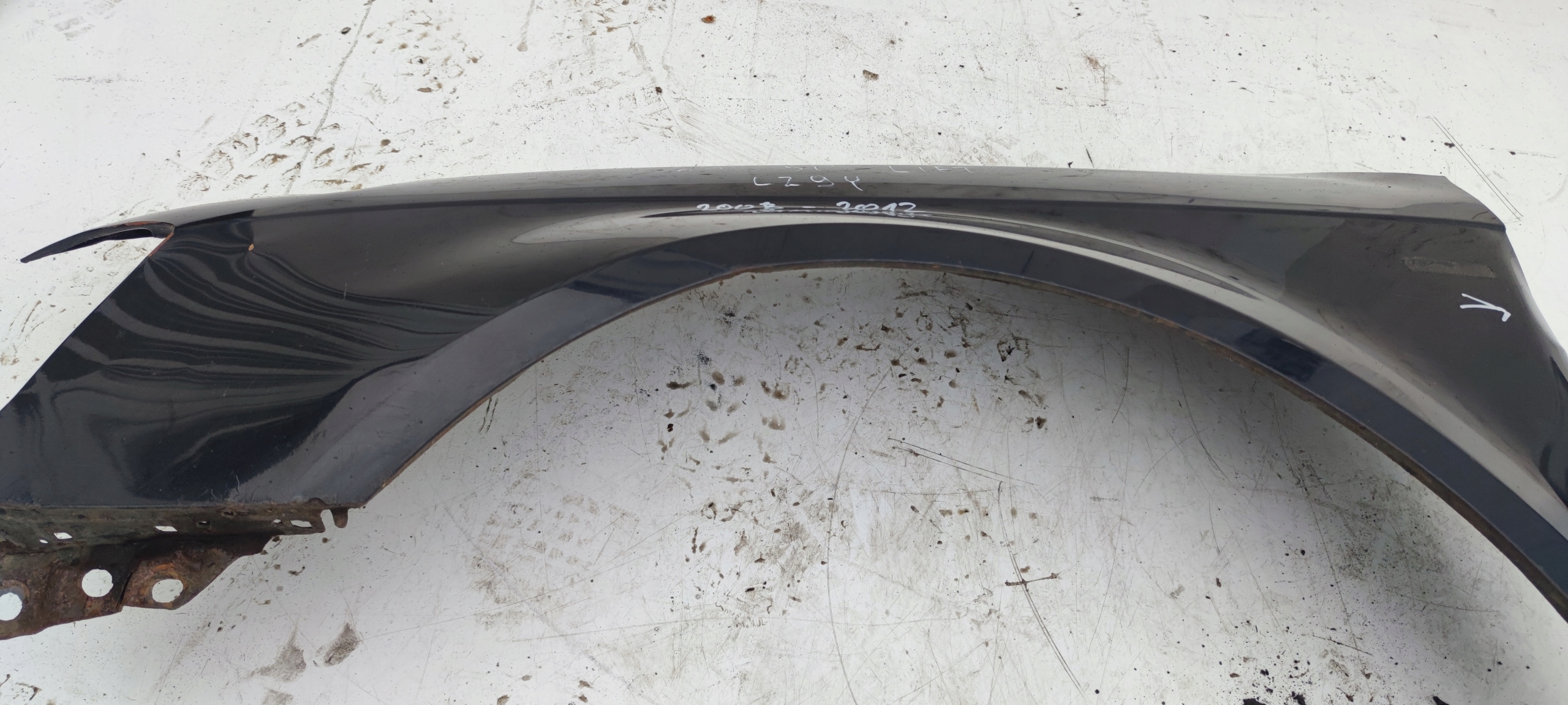 fender left front AUDI A3 8P LIFT 2008-2012 LZ9Y replacement UZYWANY
