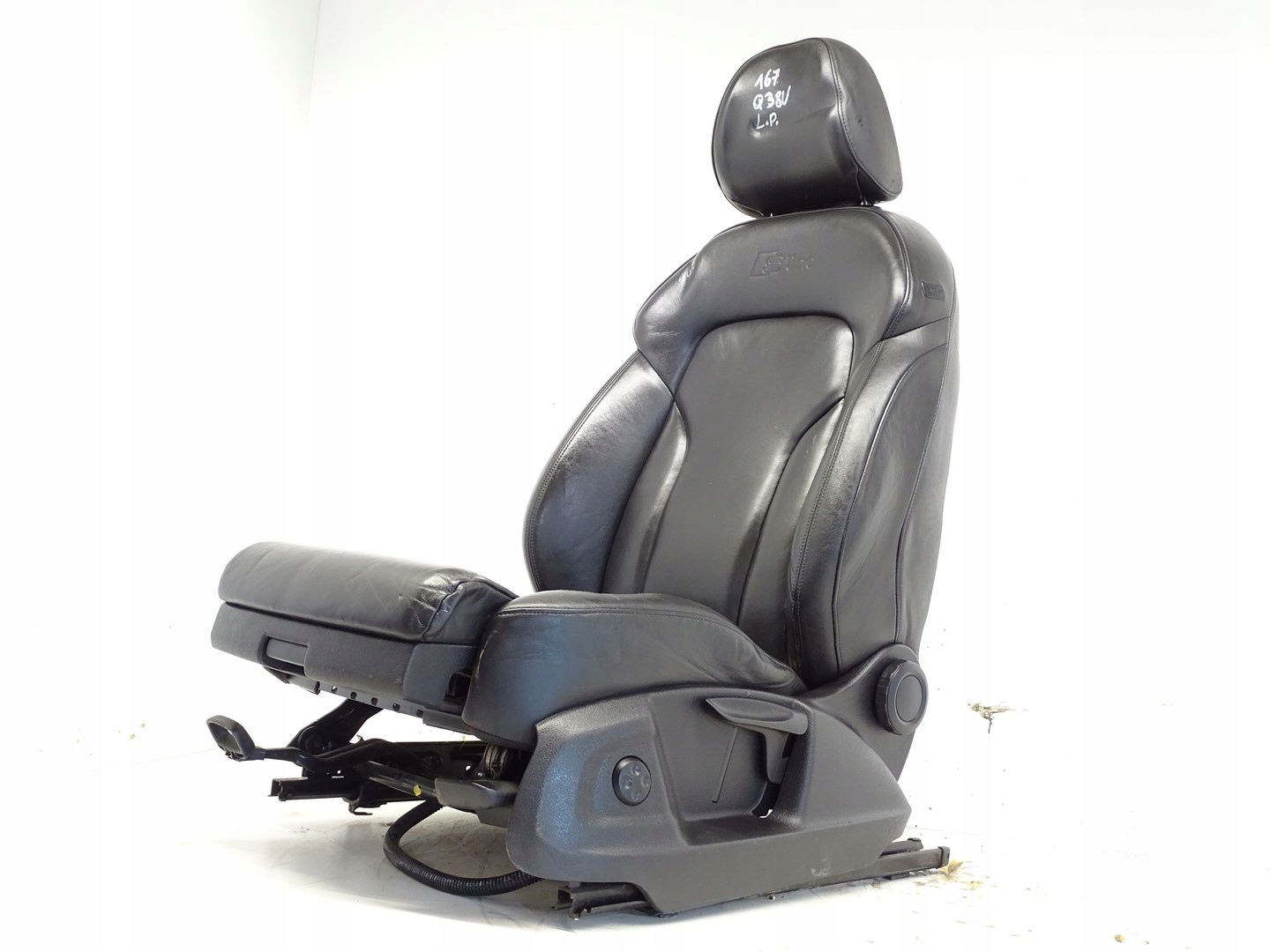 seat left front driver´s leather AUDI Q3 8U S-LINE