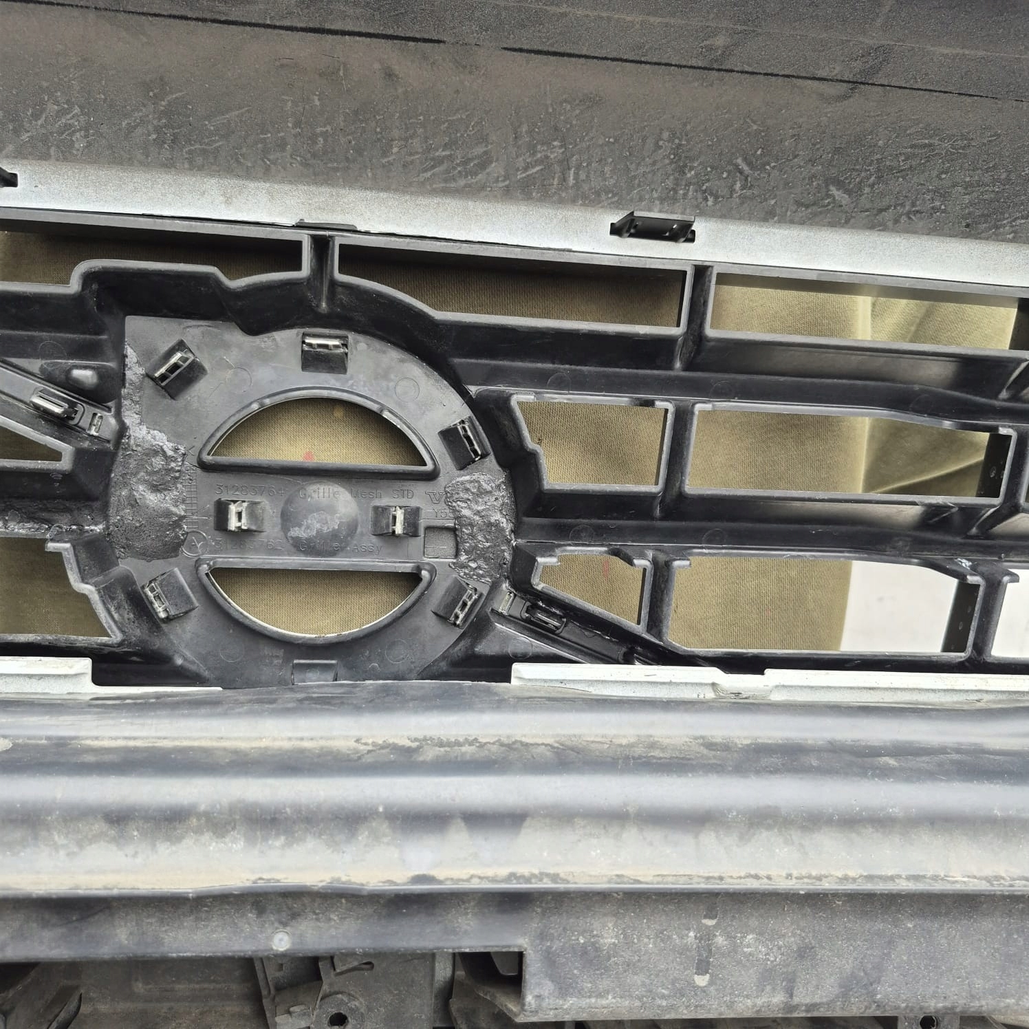 VOLVO V40 II 12-16 bumper front front PDC SPR 31283732