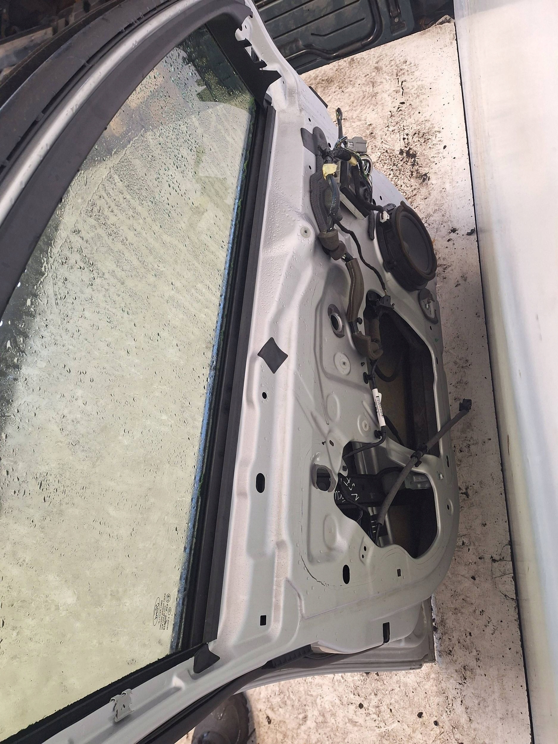 FORD FOCUS MK3 LIFT HB 14-18 door left front