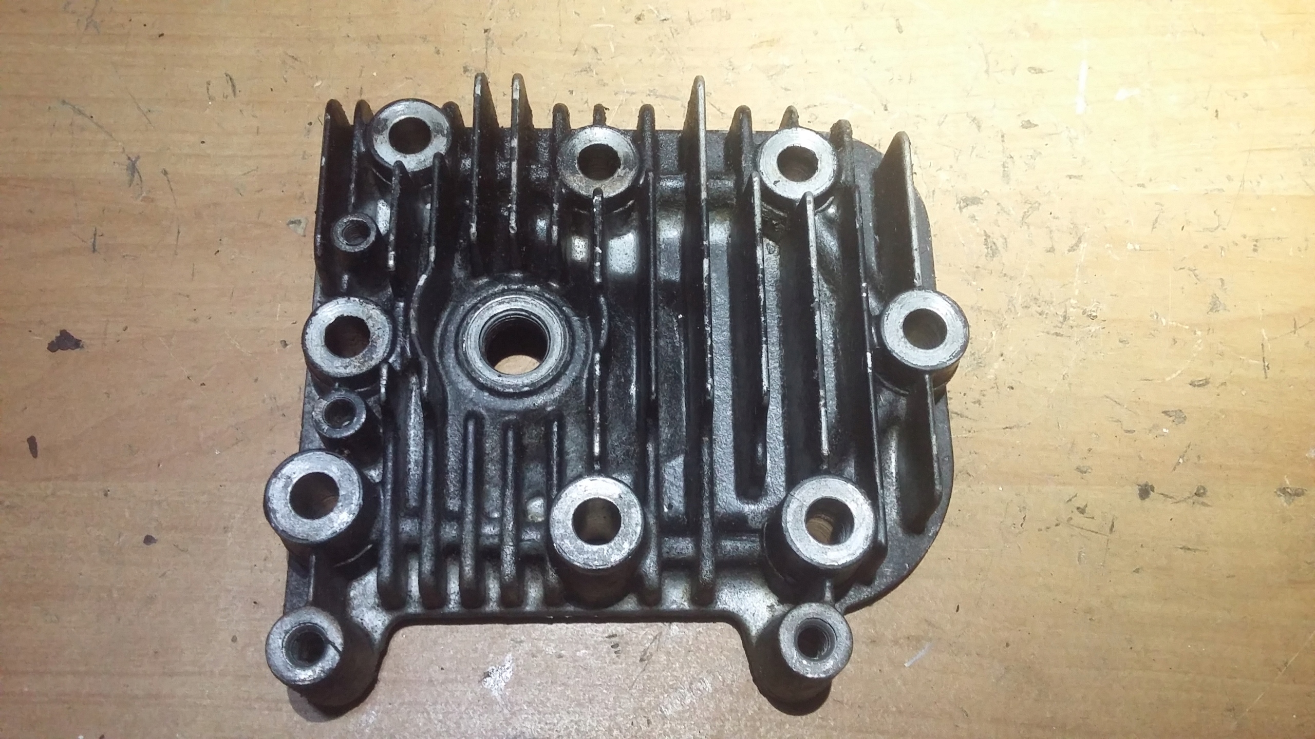 Głowica briggs stratton 625+USZCZELKA 594989 ORYG. Marka Briggs&Stratton