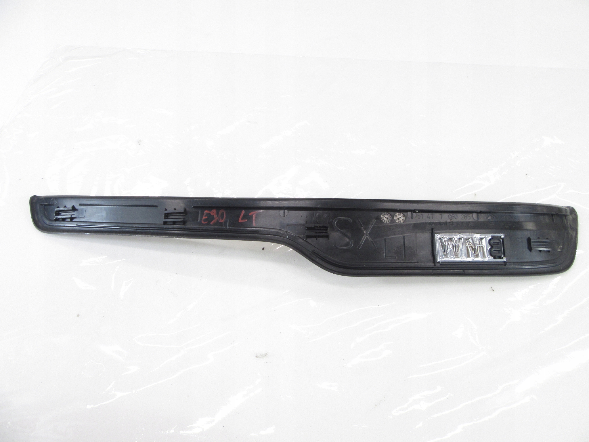 moulding threshold ozdobna cap left rear part BMW e90 e91 sedan KOMBI