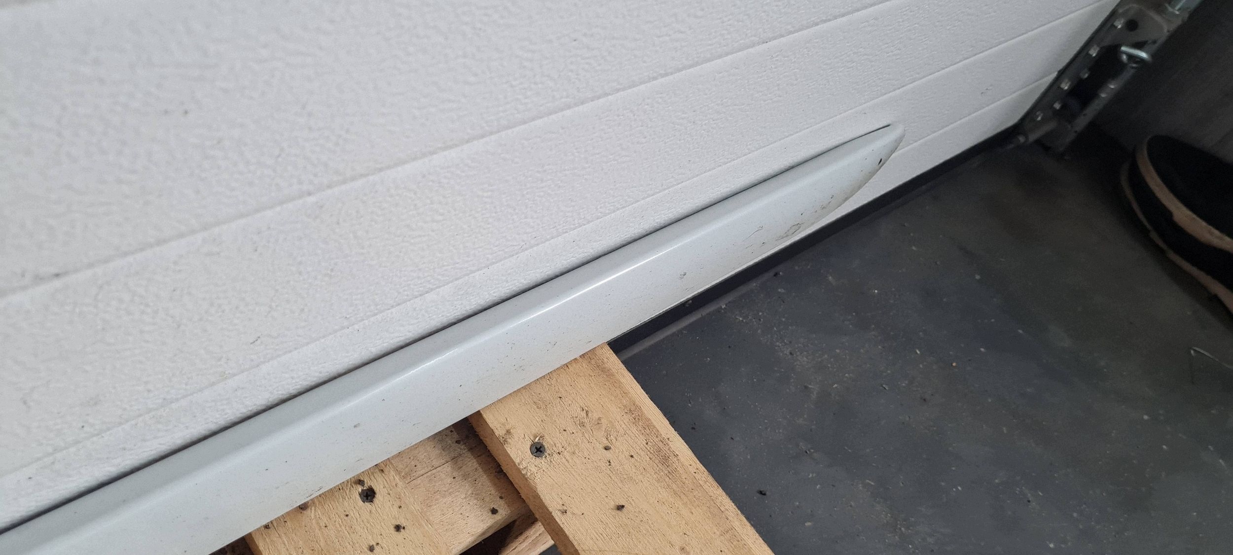 A5 8T S5 LIFT moulding cap threshold right SLINE LS9R 8T8854932