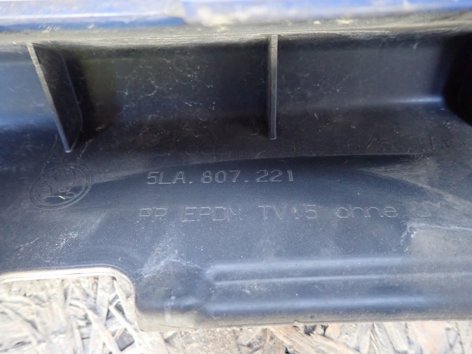 bumper front front SKODA ENYAQ EV 5AC 5LA 2021