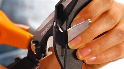 FISKARS NOŻYCZKI WIELOFUNKCYJNE 1000809 Kod producenta 1000809