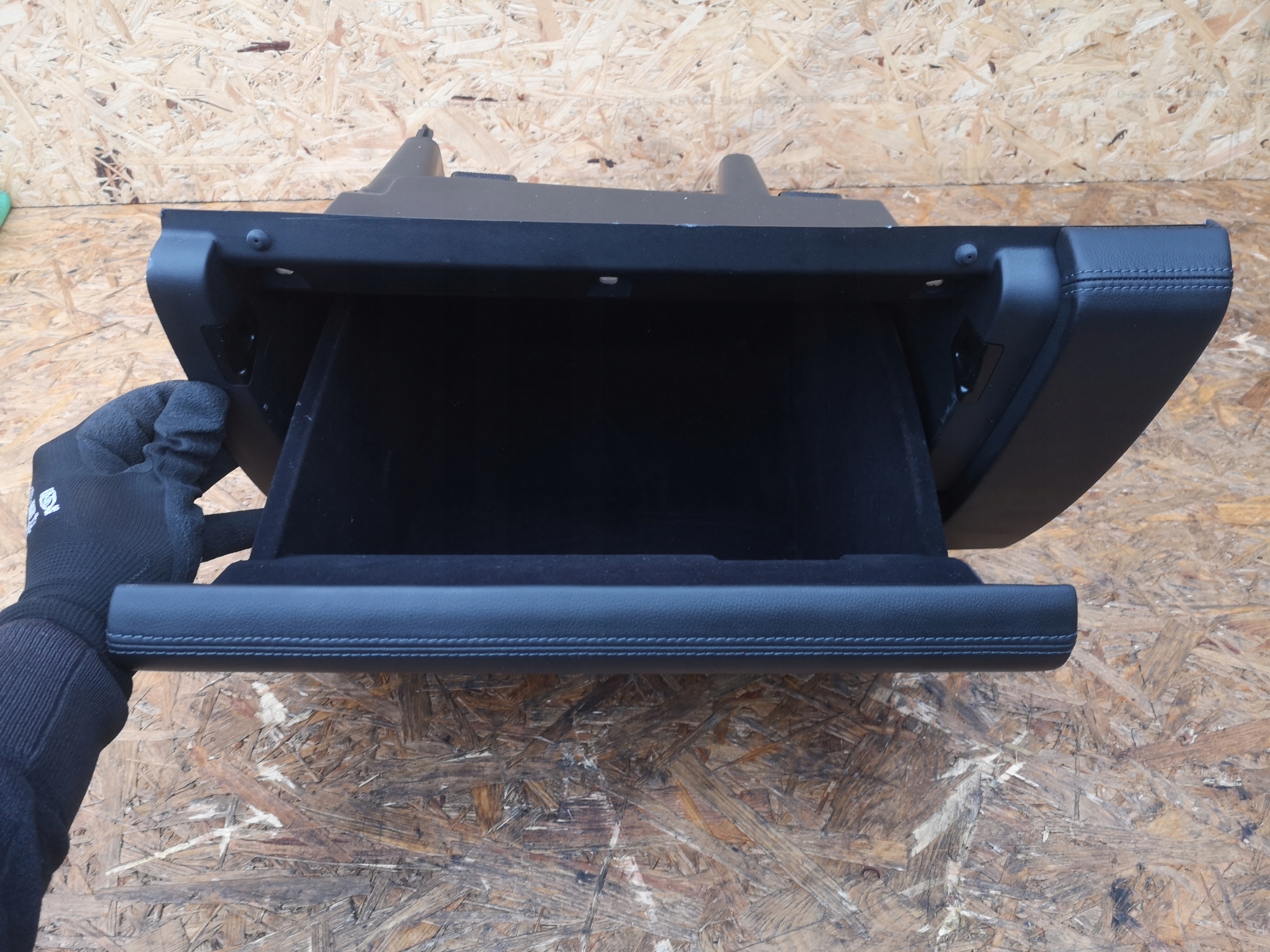 renault KOLEOS II бардачок пассажира кожа