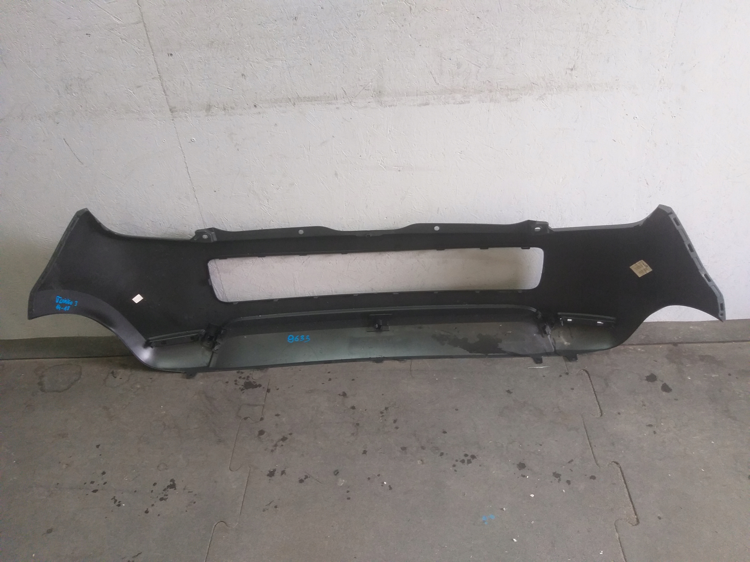 STOSSSTANGE HECK RENAULT TWINGO III 3 14-18 NEU ORIGINAL
