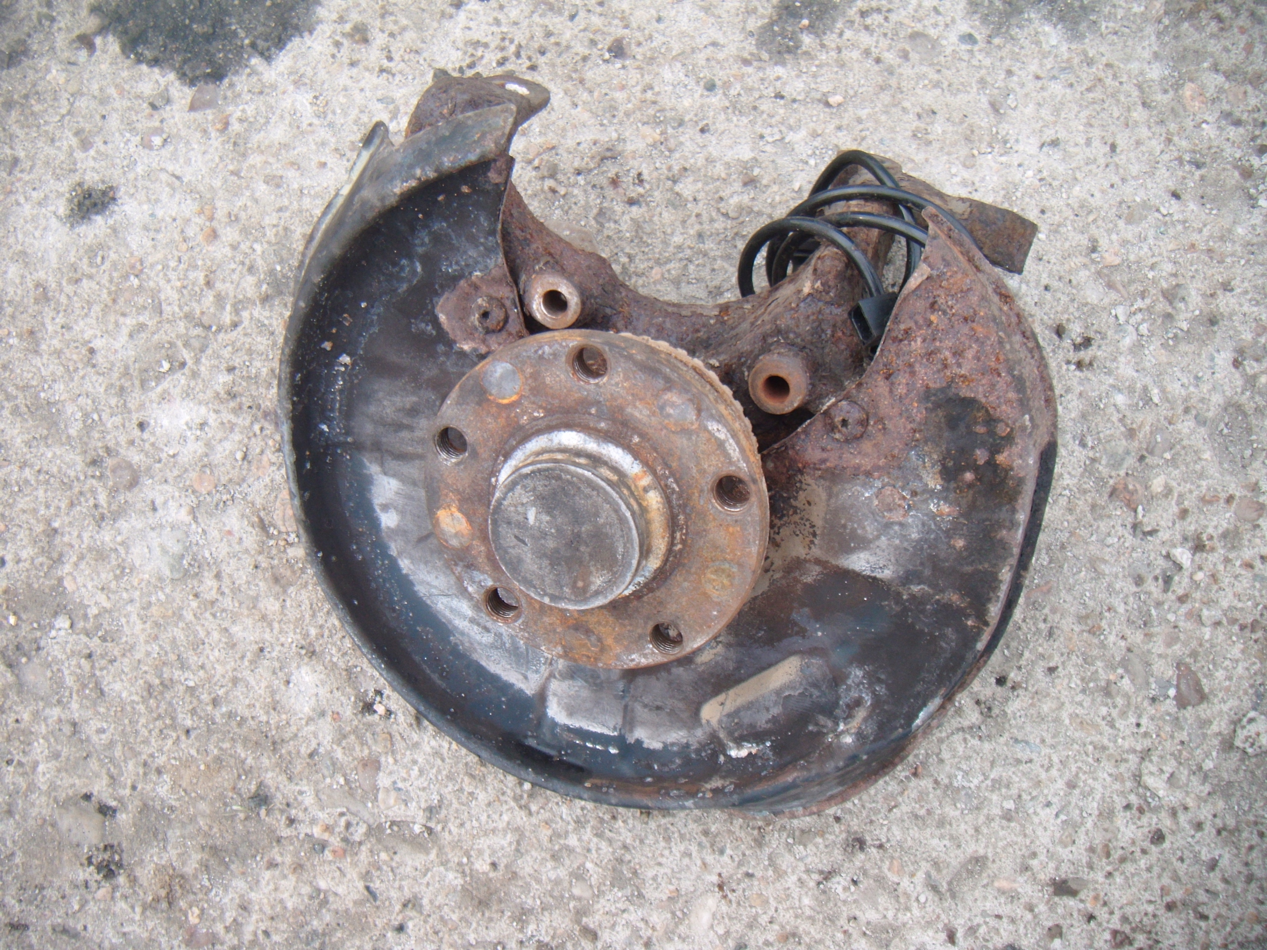 AUDI A4 B6 00-06 KOMBI PIASTA ZWROTNICA LEWY TYŁ