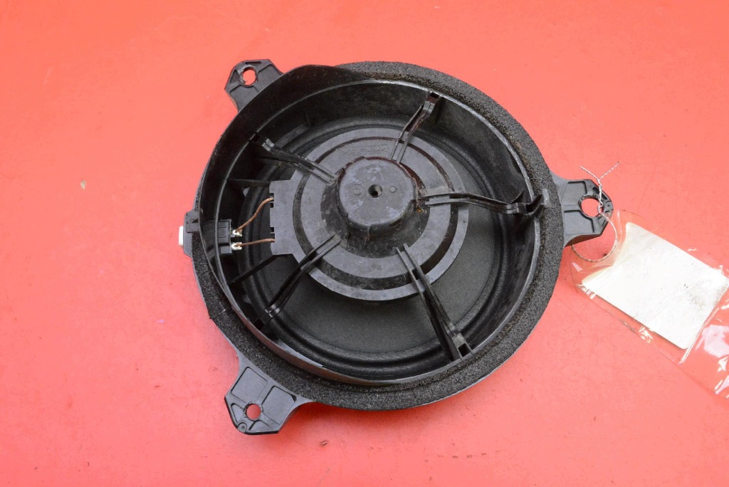 speaker left front 86160-02B80 TOYOTA COROLLA E21 LIFT 17-24