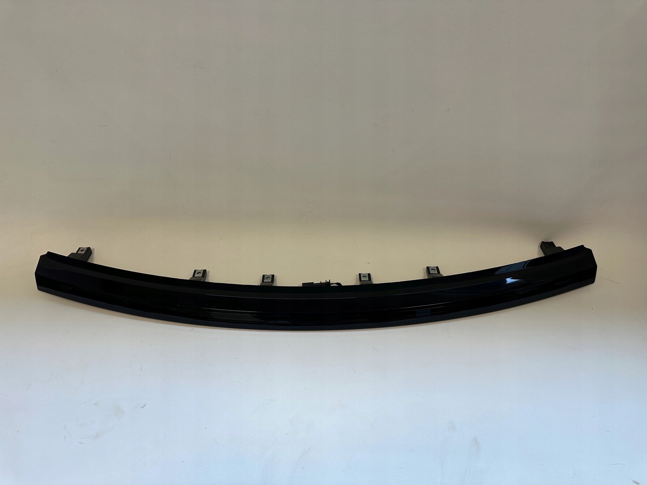 Range Rover Vogue light light stop to the bonnet J8A213A613