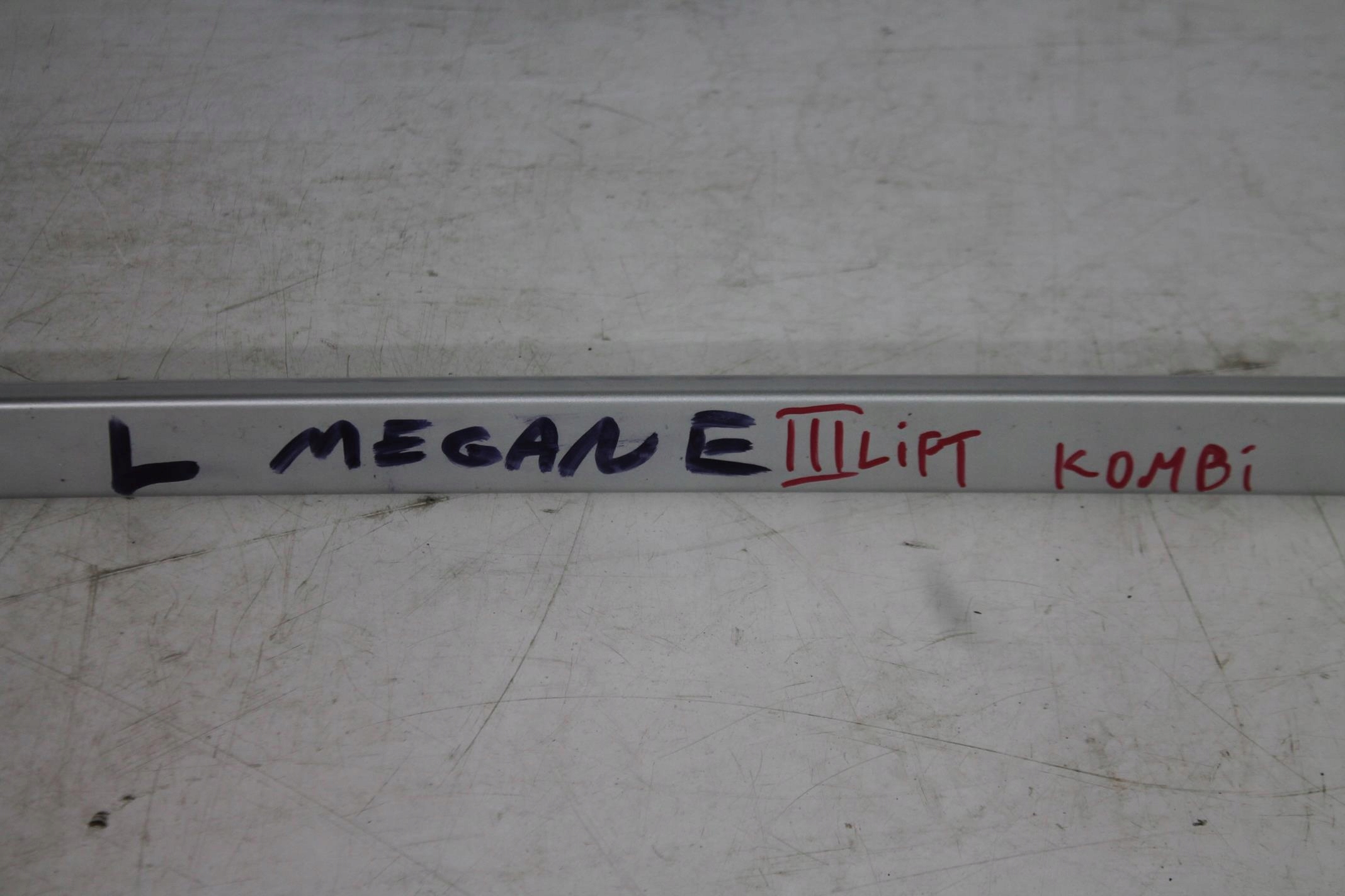 RELING RELINGI DACHOWE KOMPLET MEGANE III KOMBI Part number TED 69