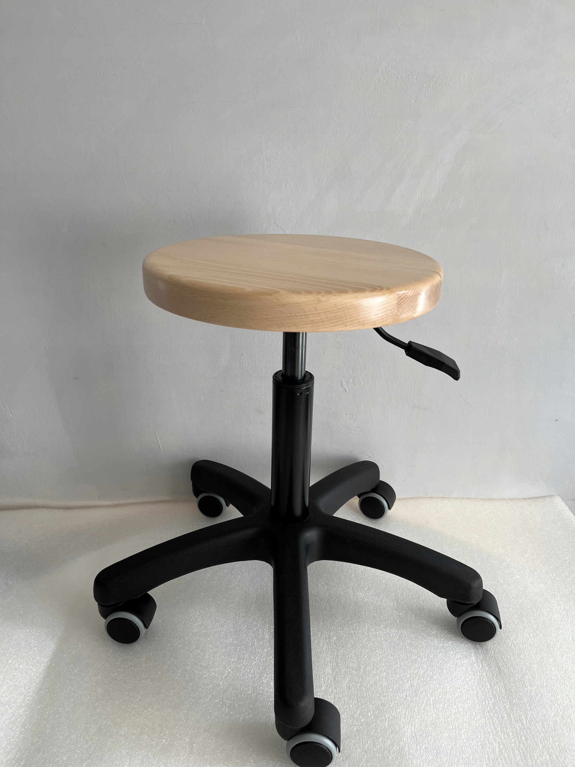 Otočná stolička, dielenská stolička, stolička do šijacej tlačiarne Stanislaw