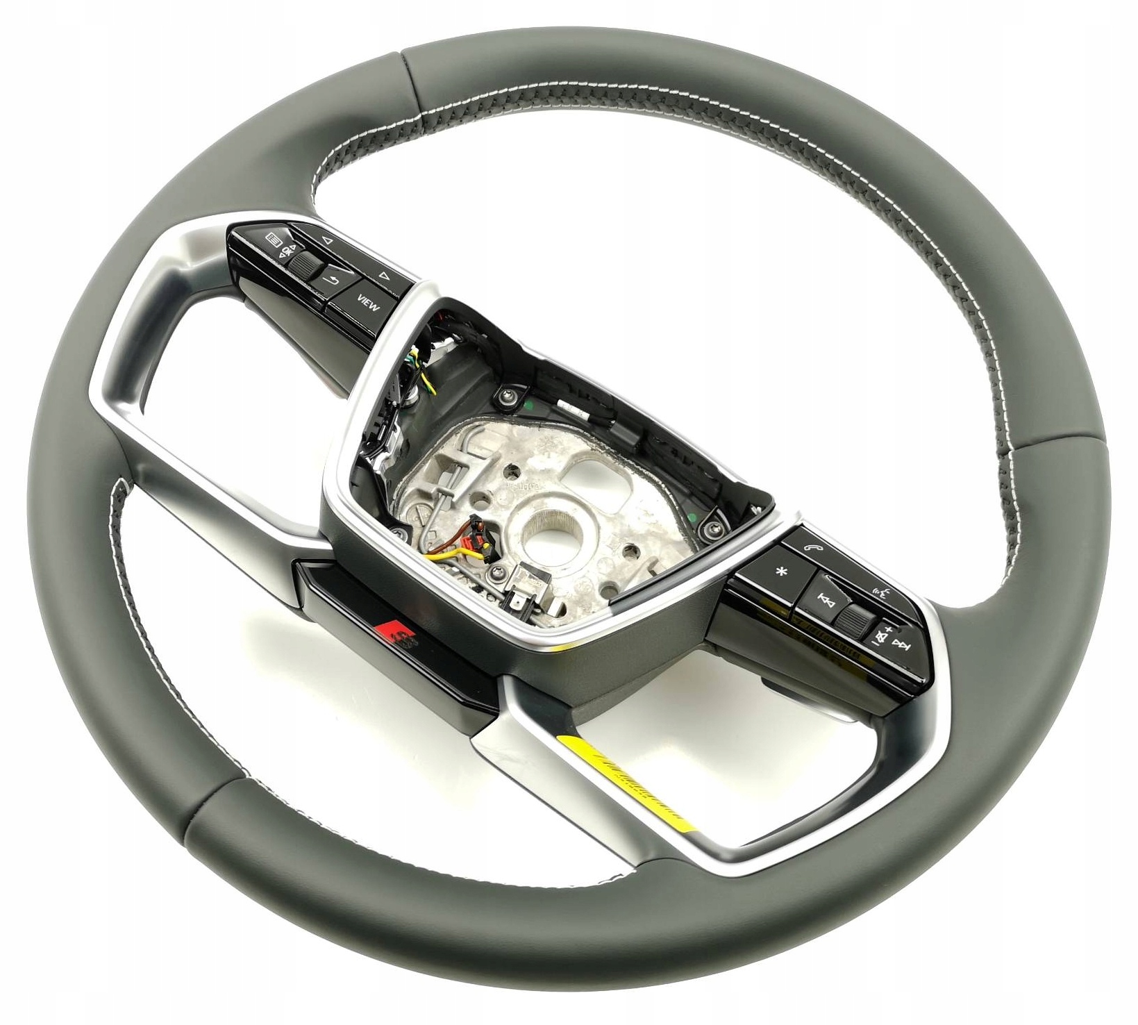 НОВОЕ ОРИГИНАЛ РУЛЬ SKORA МУЛЬТИФУНКЦИИ AUDI A8n D5n0419091j