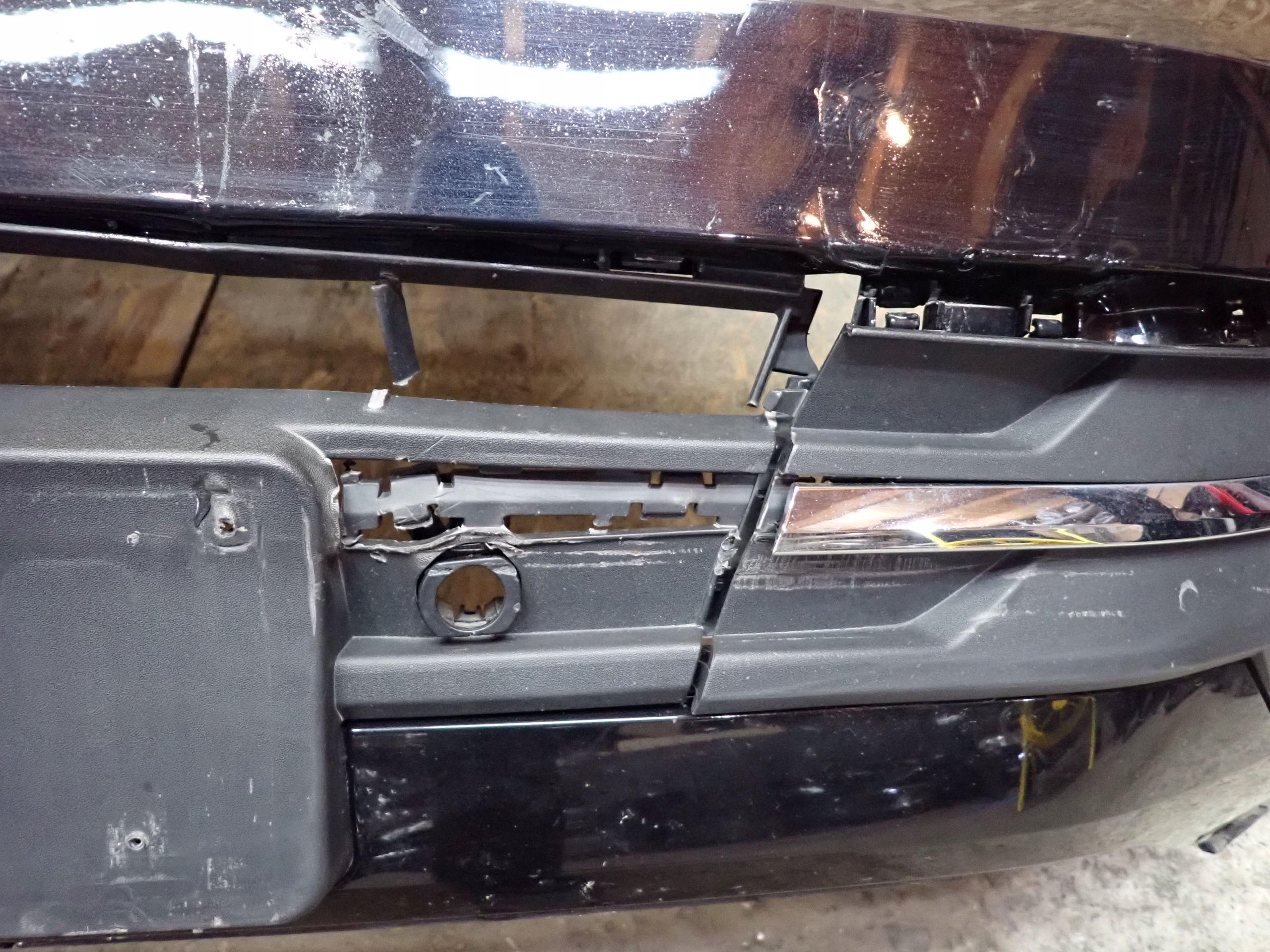 bumper front front VW MULTIVAN T6 LIFT T6.1 7LA 2019-2024R 7LA807221B