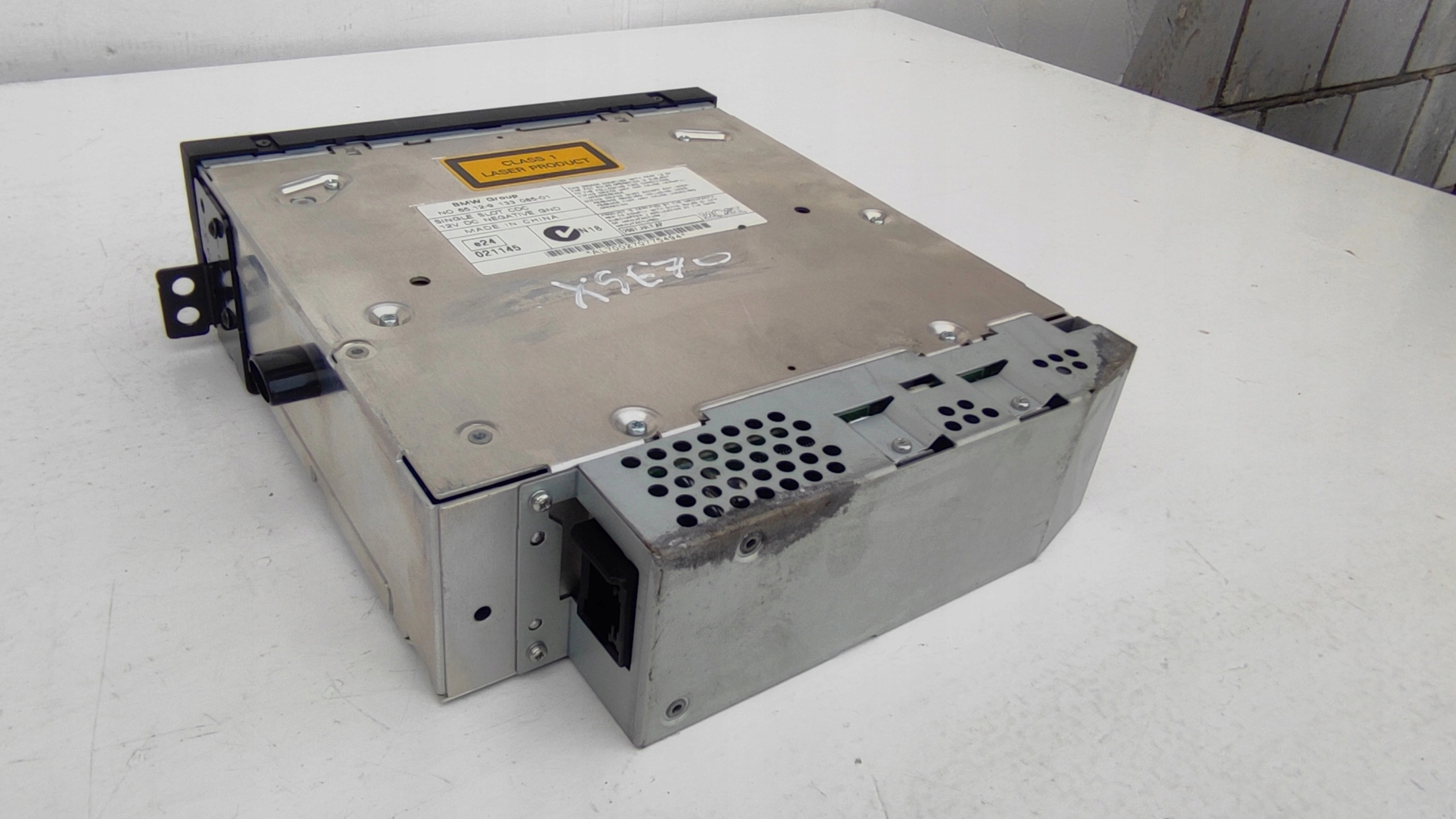 ZMIENIARKA NAPĘD CD BMW X5 E70 9133085 Producent części BMW OE