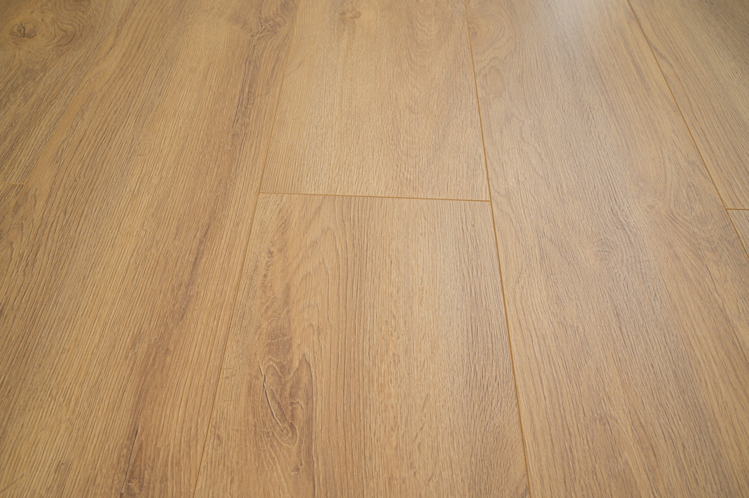 PANELE PODŁOGOWE KRONOTEX AC4 8MM SZER 24CM V4