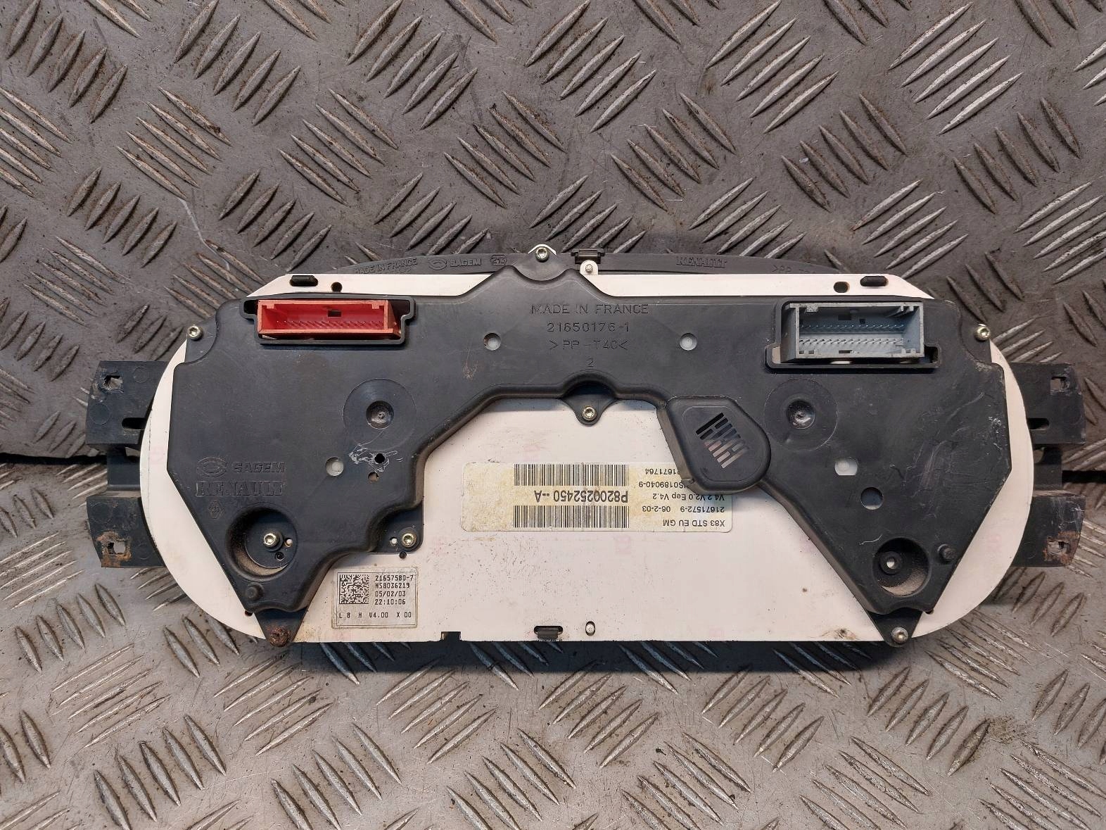 dials dials OPEL MOVANO A 2.5 DTI P8200252450-A