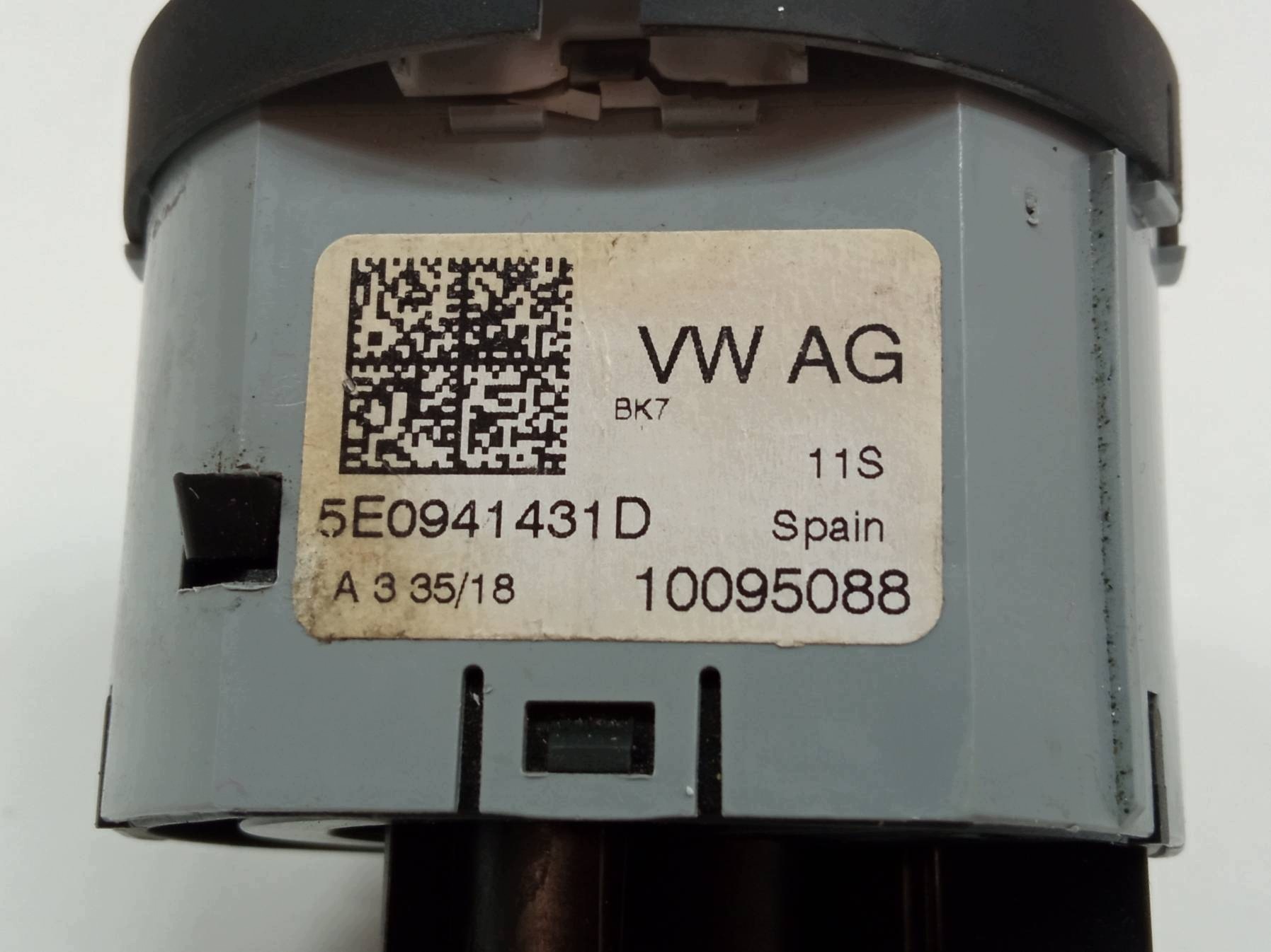 light switch 5E0941431D Skoda Fabia III (2014- )
