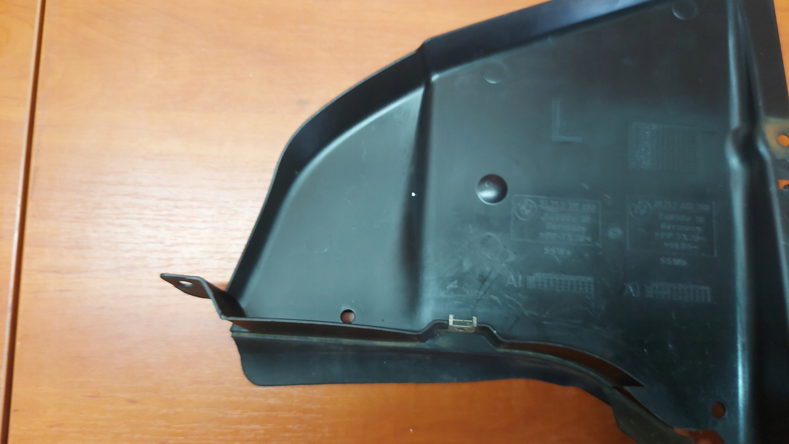 mudguard TROJKAT part NADKOLA left front BMW 5 E60 E61 04