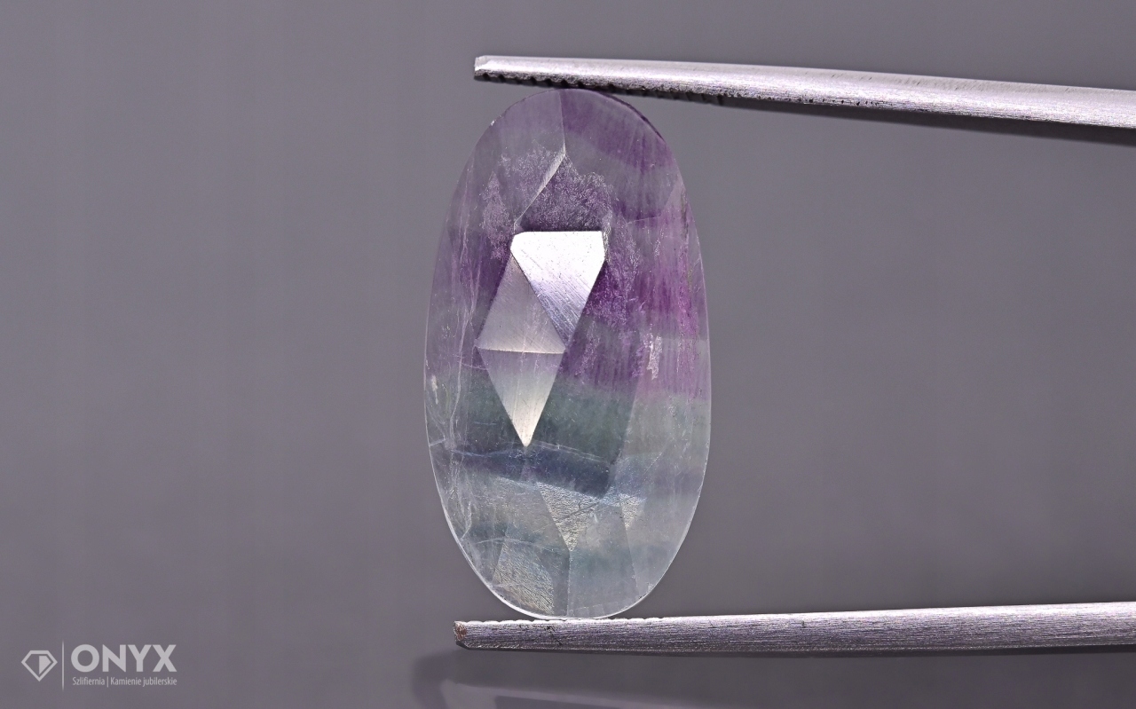 Fluorit fazetovaná nepravidelná růžice 20,5x11 mm