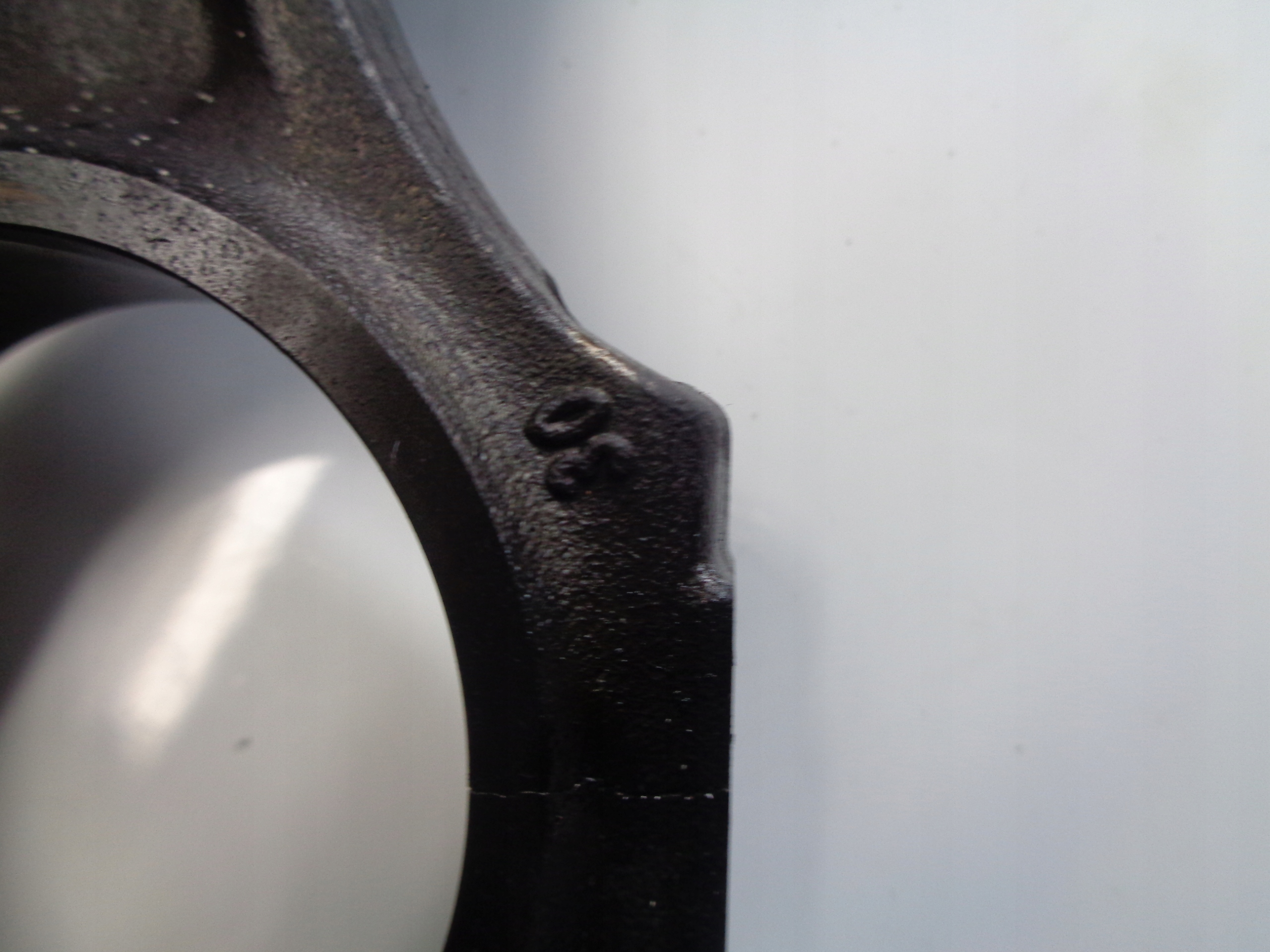 MERCEDES W176 2.0T AMG piston with connecting rod