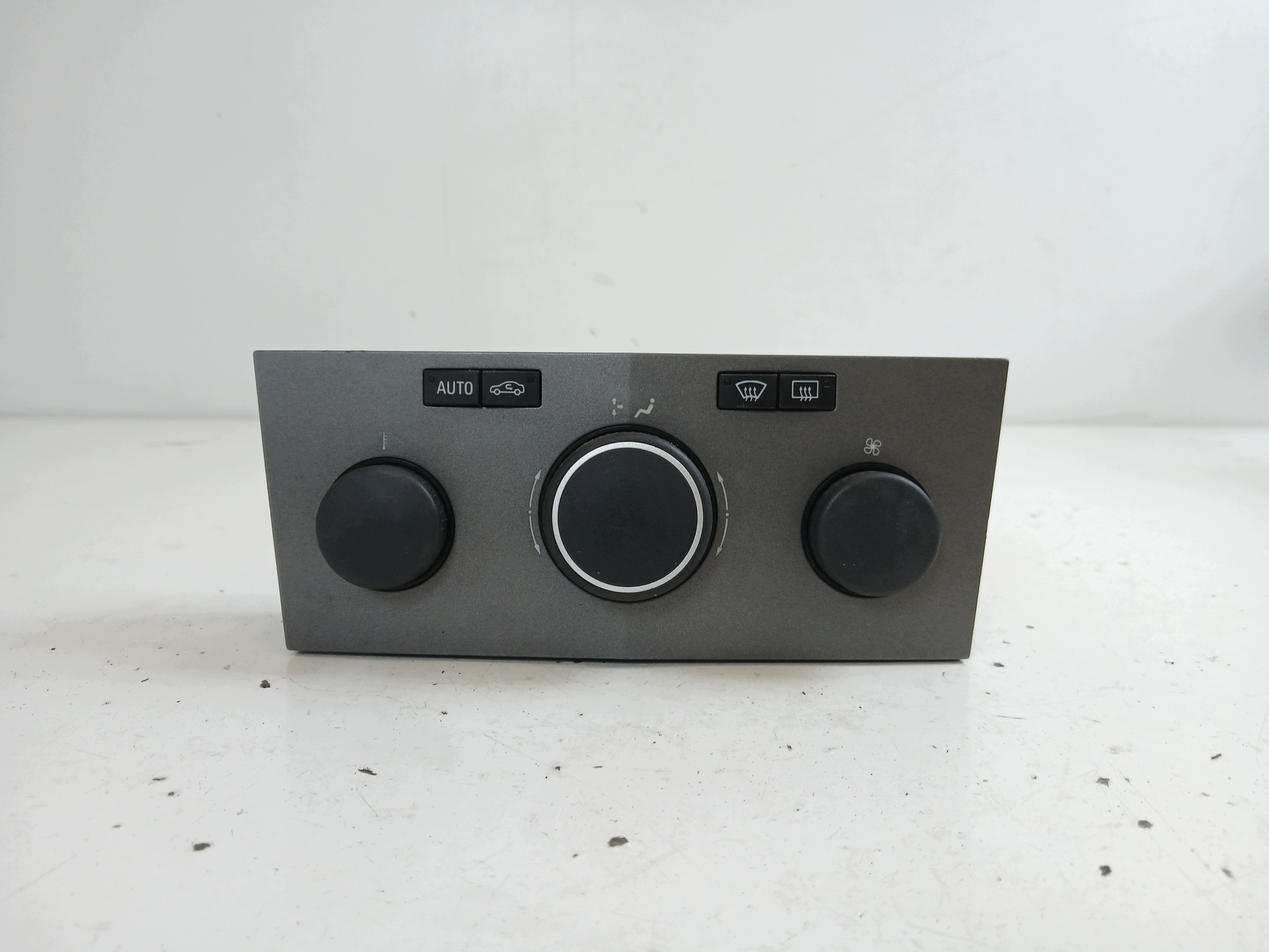 OPEL ASTRA III H PANEL BOCCHETTE OGRZEWANIA 13122963