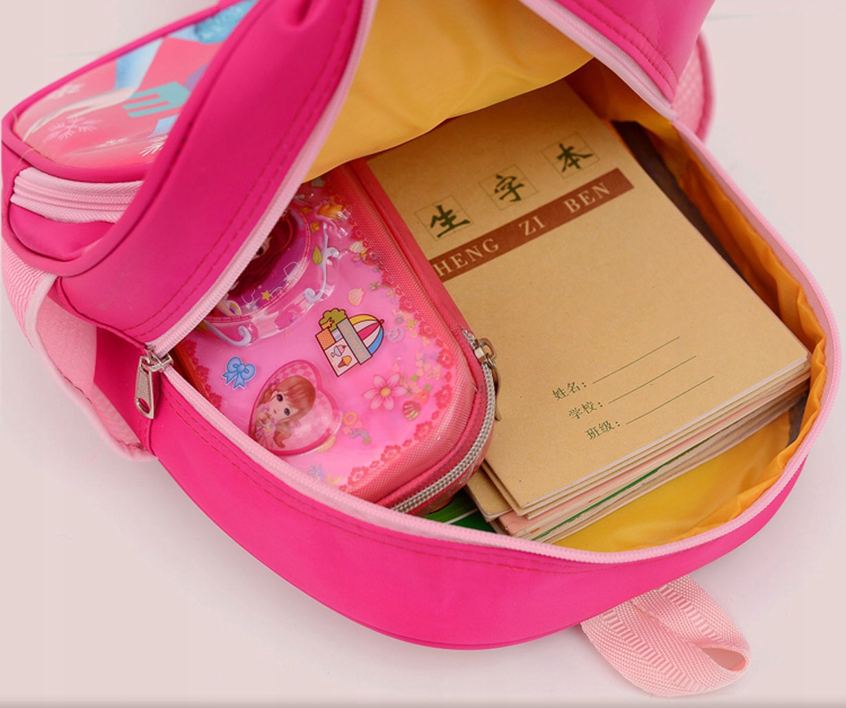 Plecak przedszkolny do przedszkola szkoły PSI PATROL dla dzieci dziewczynki Bohater Psi Patrol