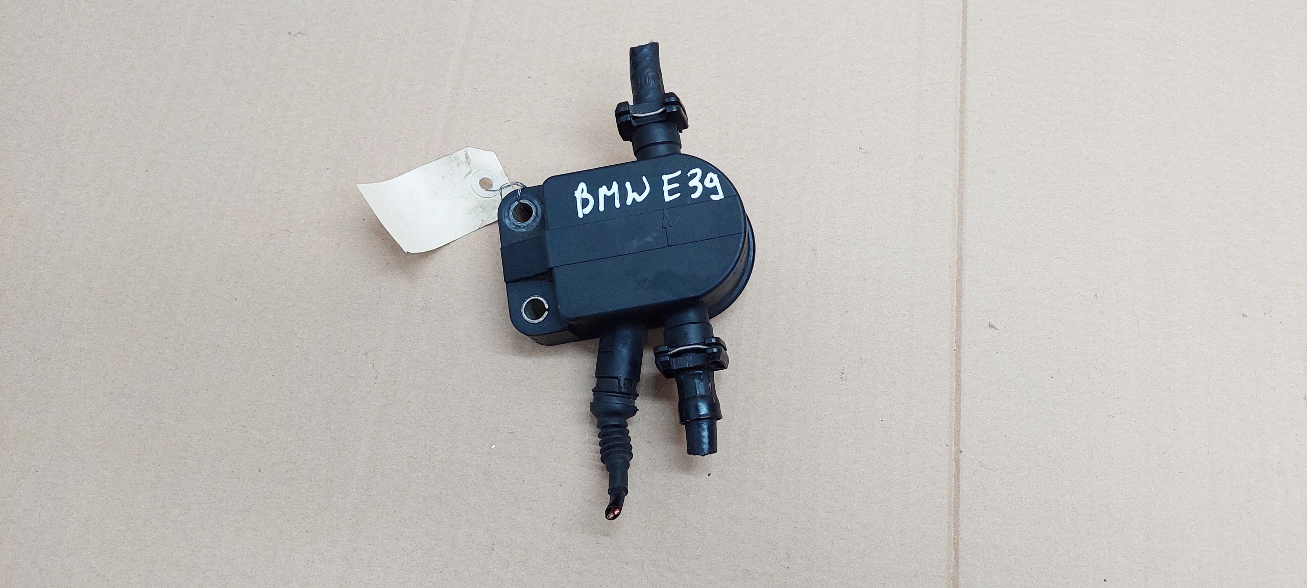 2246134 - Подогреватель топлива BMW E39