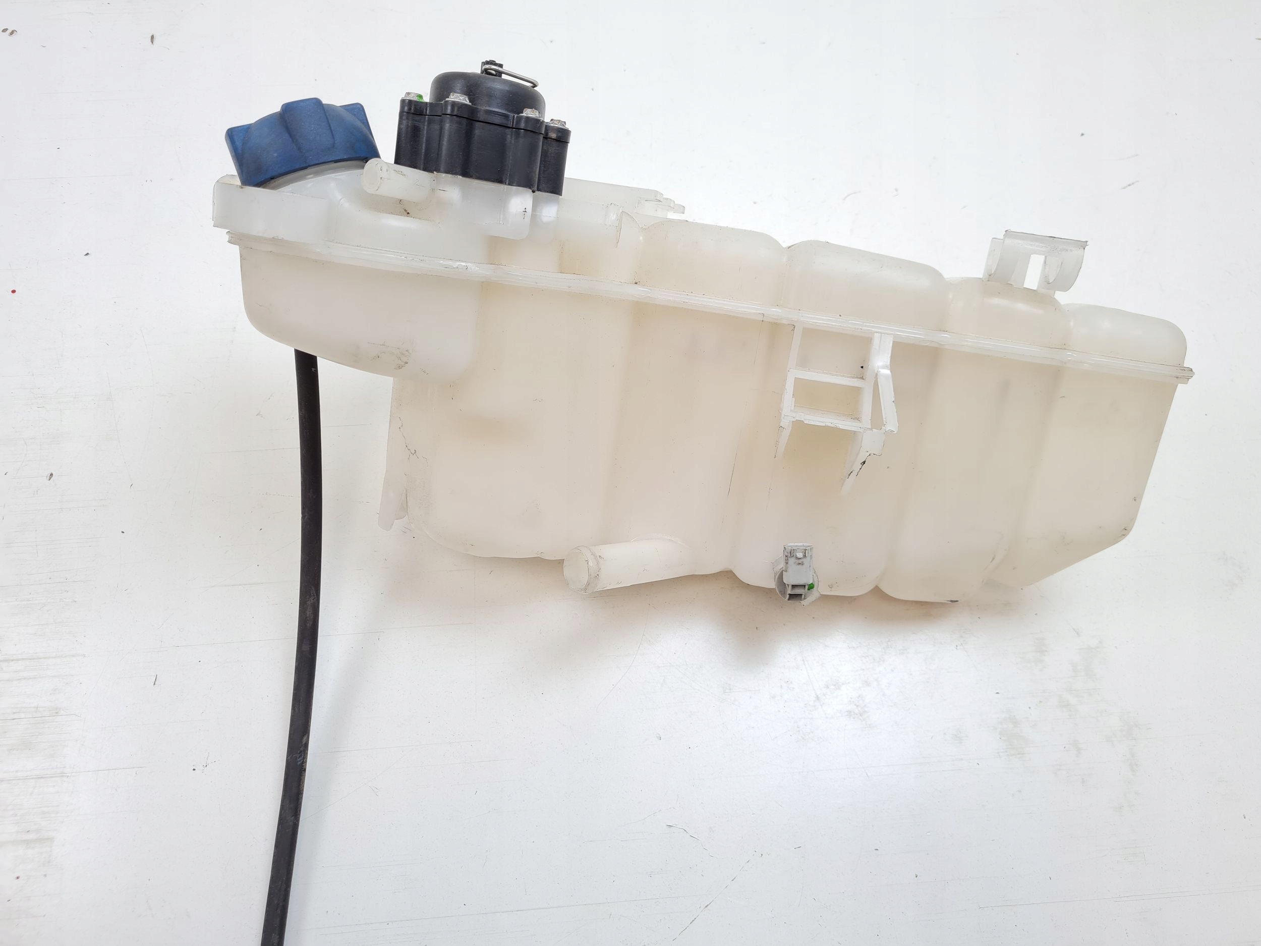 2009 PORSCHE 911 997 бачок расширительный