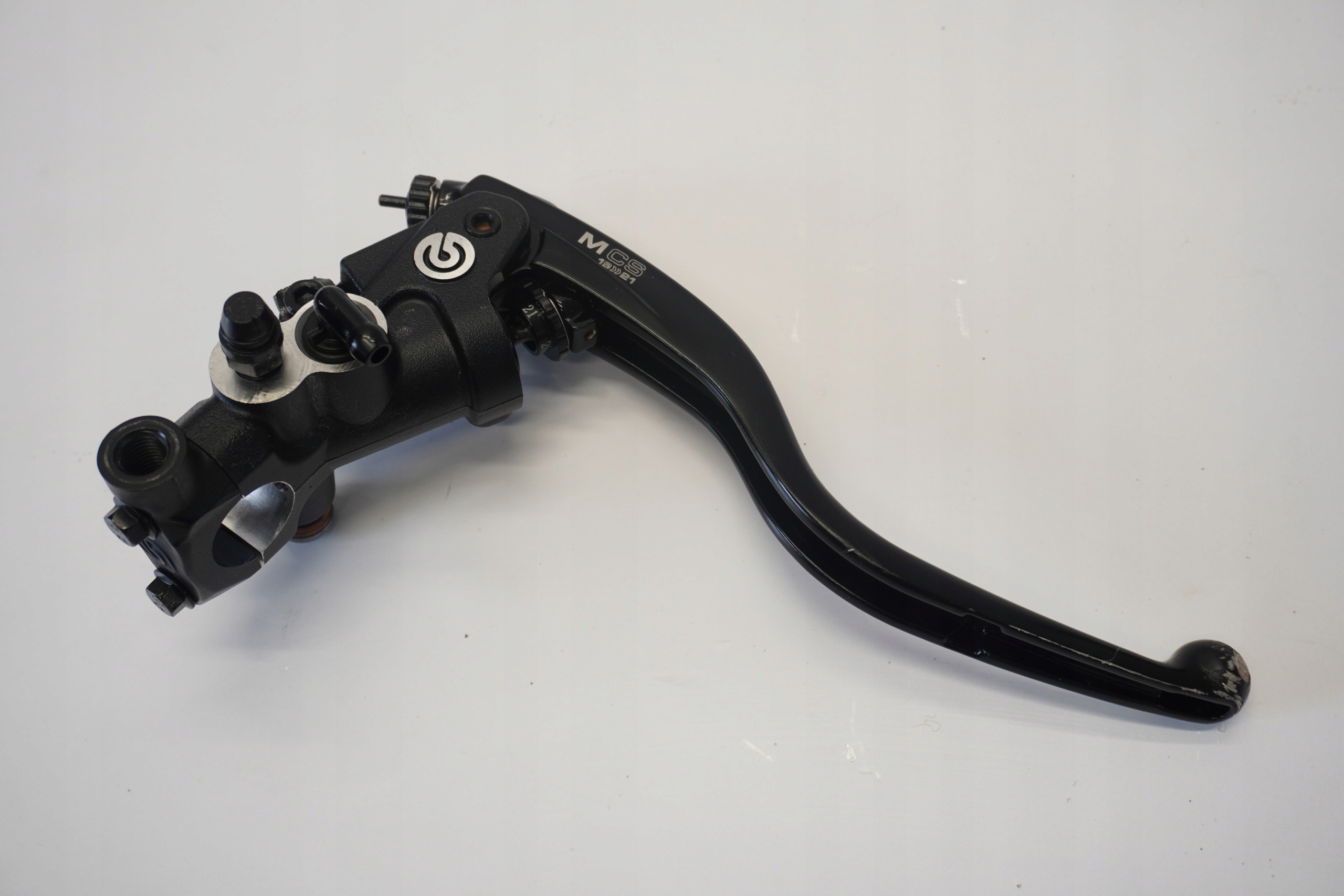 KTM 1390 SUPER DUKE R 24- POMPA HAMULCOWA PRZÓD + KLAMKA