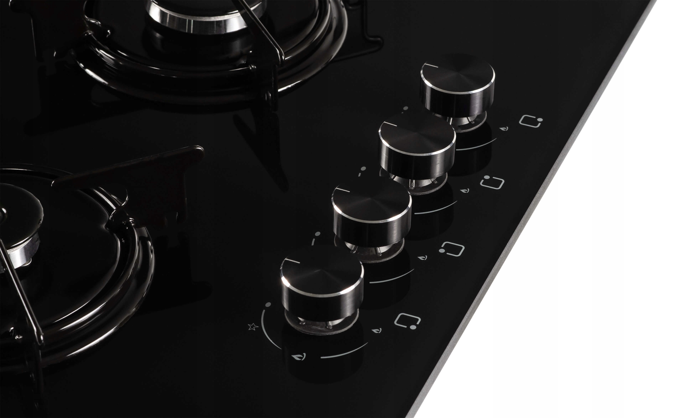 PŁYTA GAZOWA DO ZABUDOWY 4 PALNIKI 60cm CZARNE SZKŁO SREBRNE POKRĘTŁA Marka Kumtel